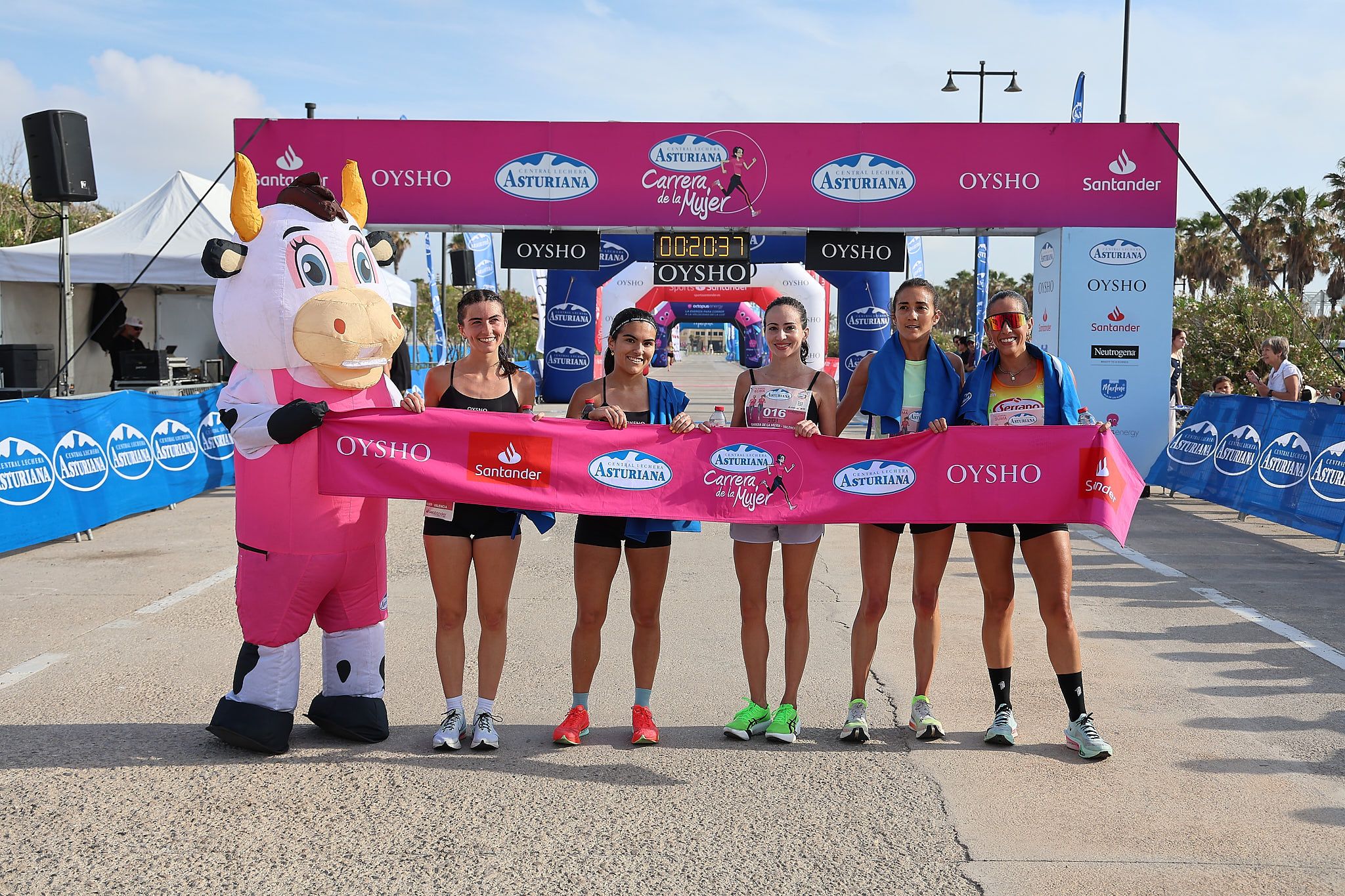 Las mejores fotos de la Carrera de la Mujer de Valencia 2026.0161