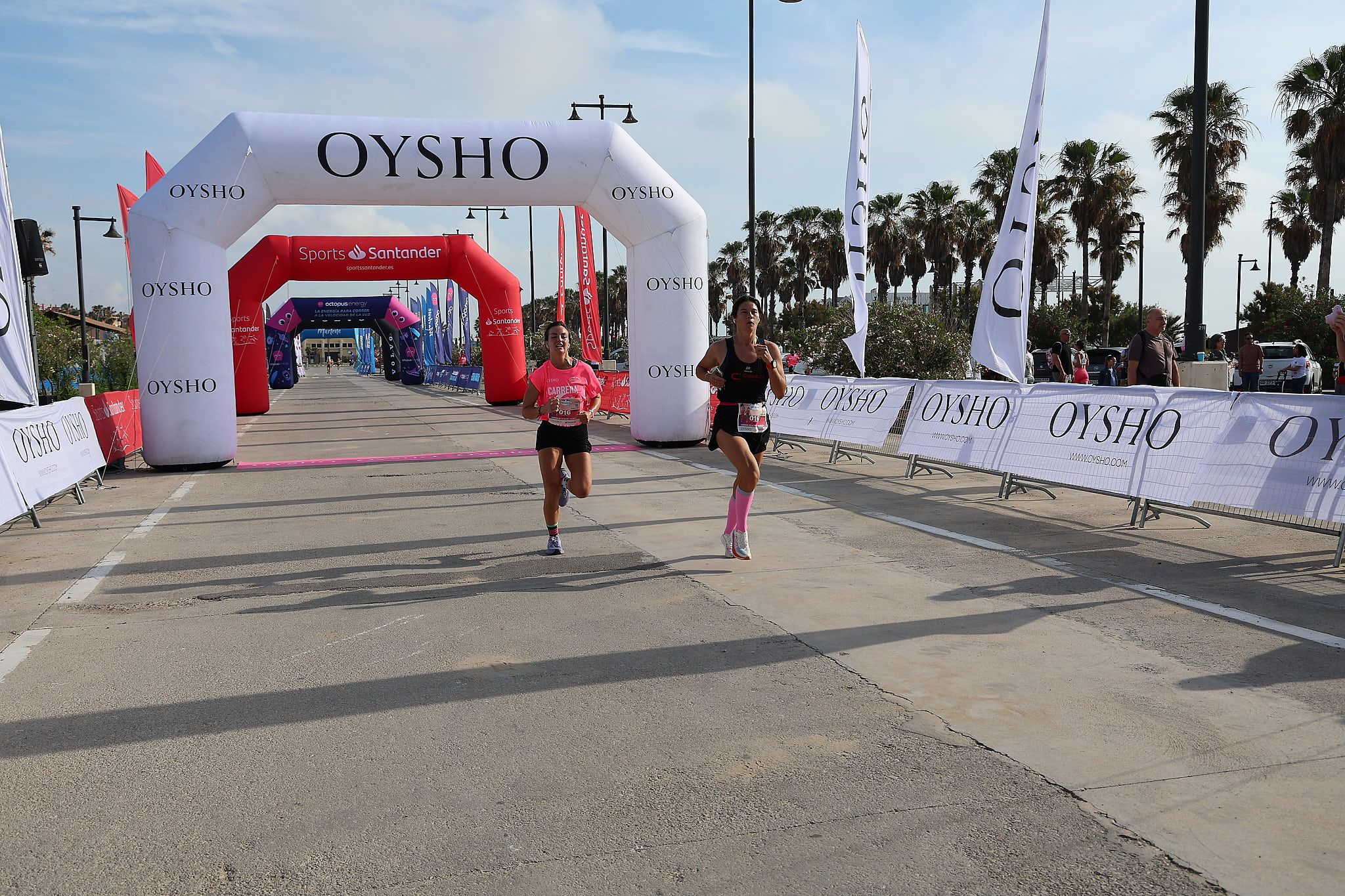 Las mejores fotos de la Carrera de la Mujer de Valencia 2026.0173