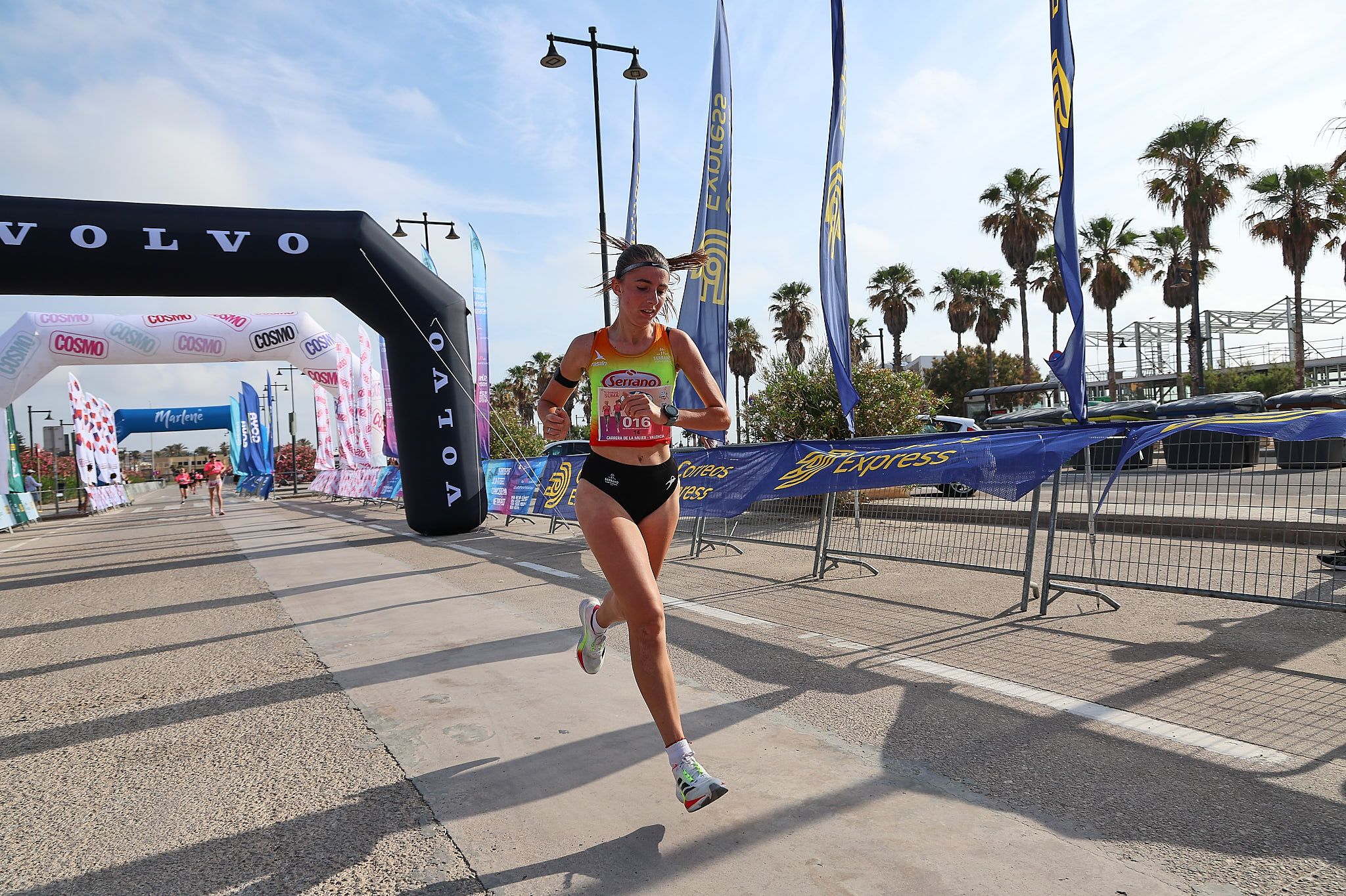 Las mejores fotos de la Carrera de la Mujer de Valencia 2026.0197