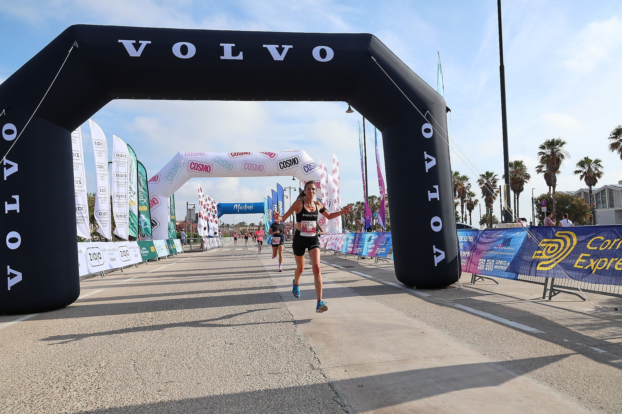 Las mejores fotos de la Carrera de la Mujer de Valencia 2026.0205