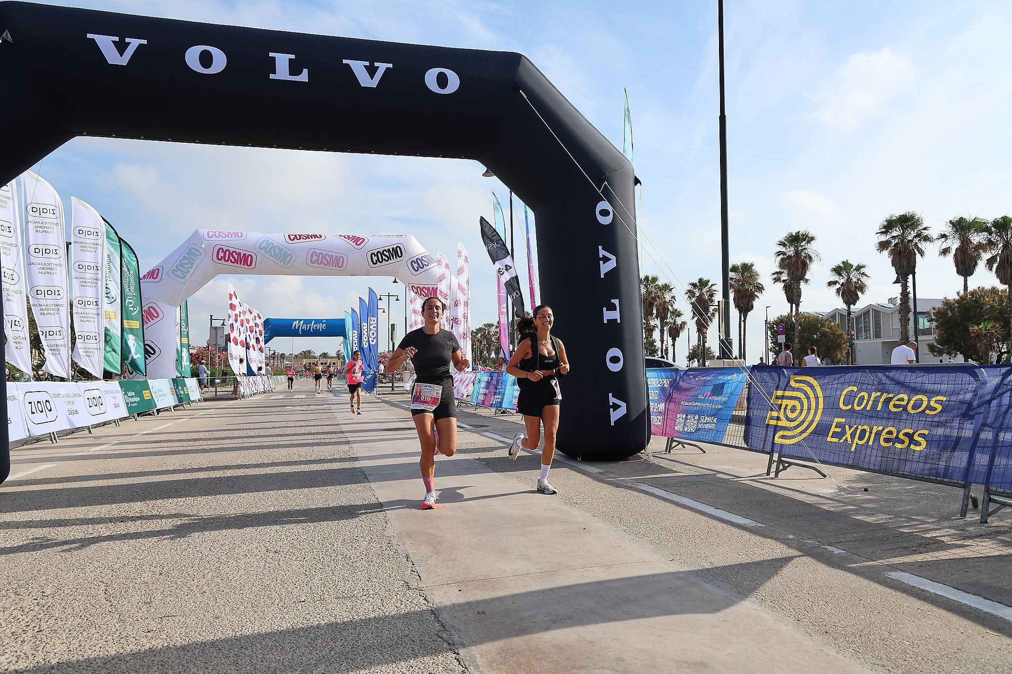 Las mejores fotos de la Carrera de la Mujer de Valencia 2026.0208