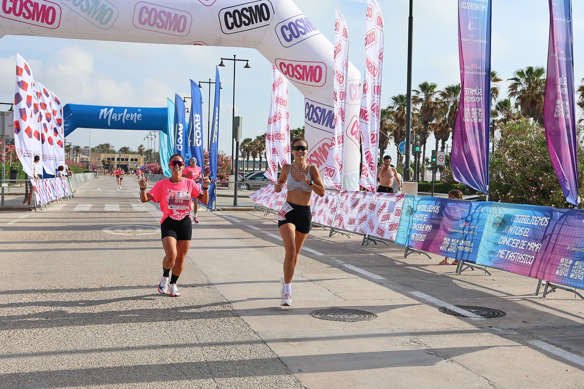 Las mejores fotos de la Carrera de la Mujer de Valencia 2026.0216