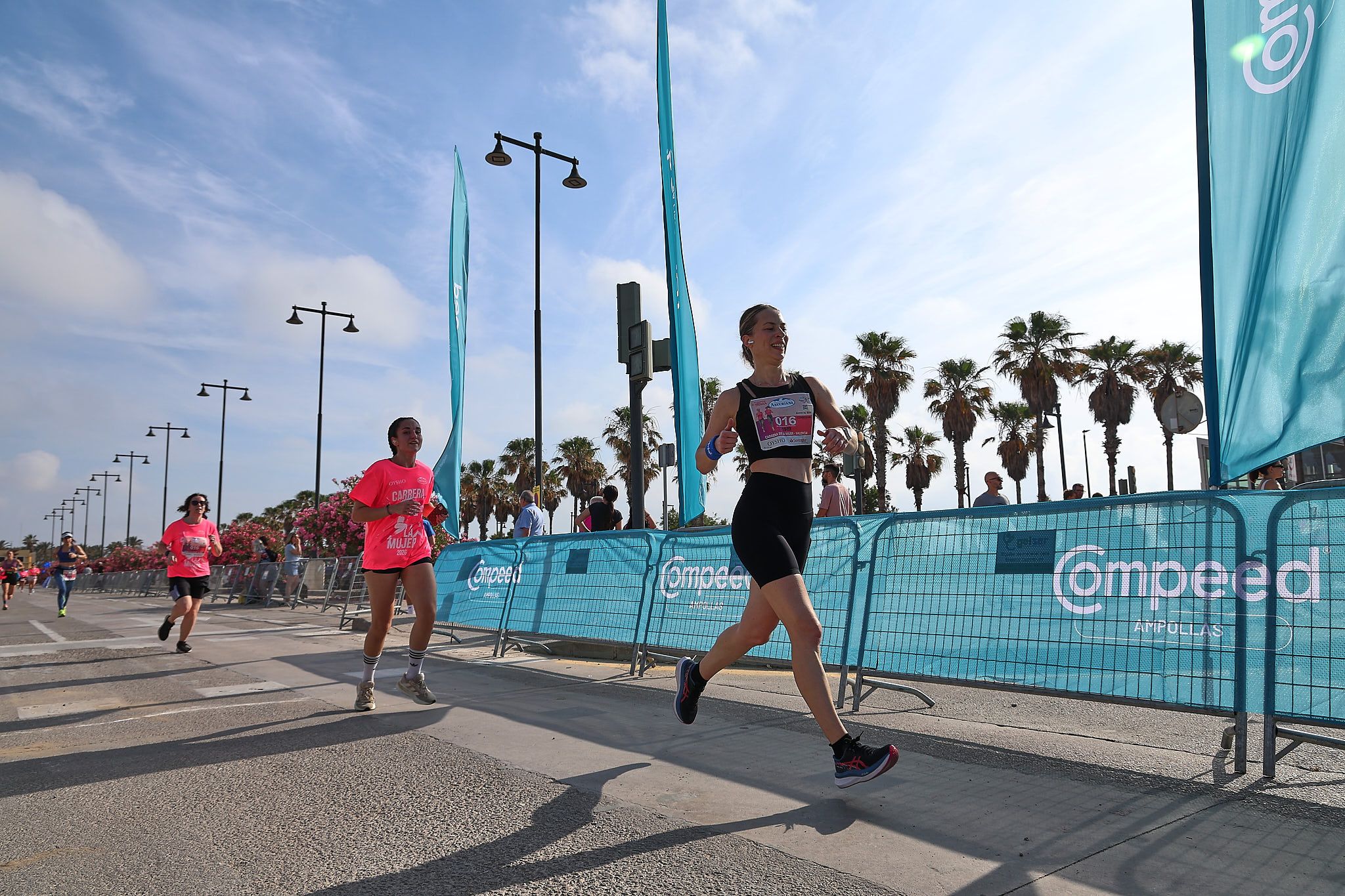 Las mejores fotos de la Carrera de la Mujer de Valencia 2026.0271