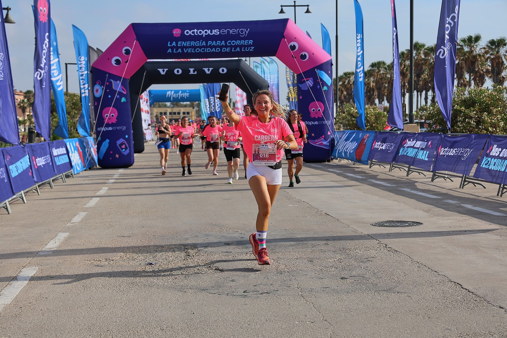 Las mejores fotos de la Carrera de la Mujer de Valencia 2026.0441