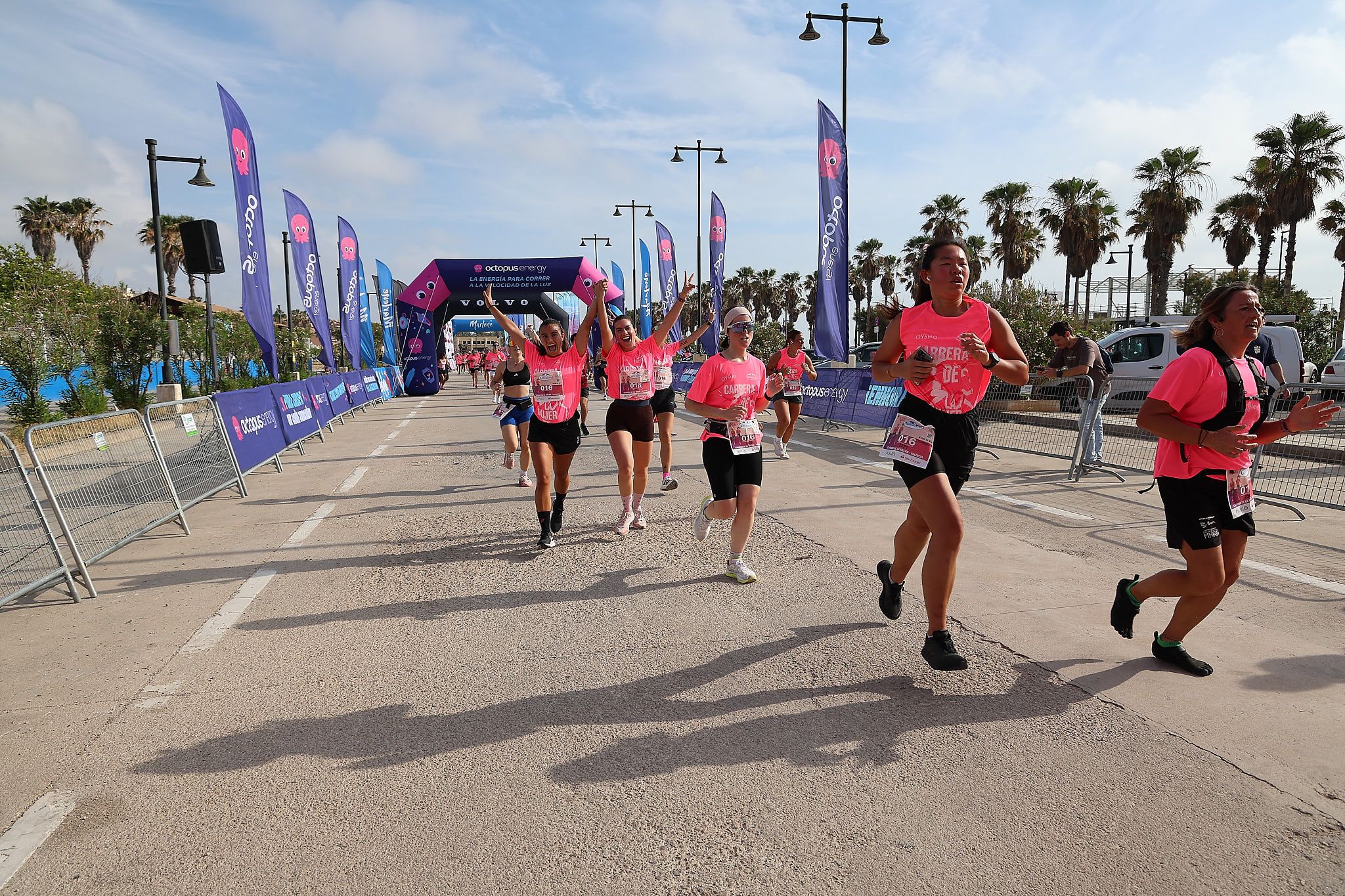 Las mejores fotos de la Carrera de la Mujer de Valencia 2026.0445