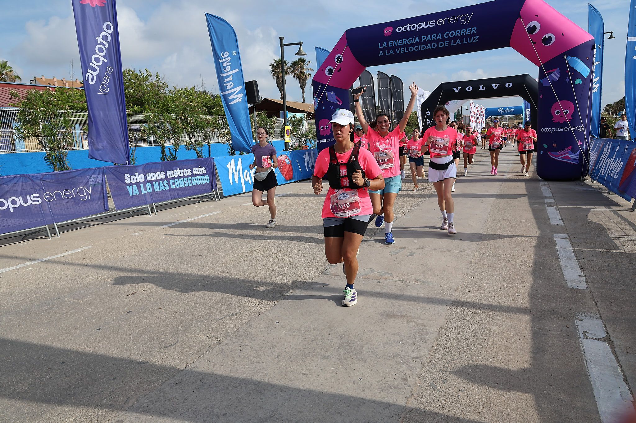 Las mejores fotos de la Carrera de la Mujer de Valencia 2026.0648