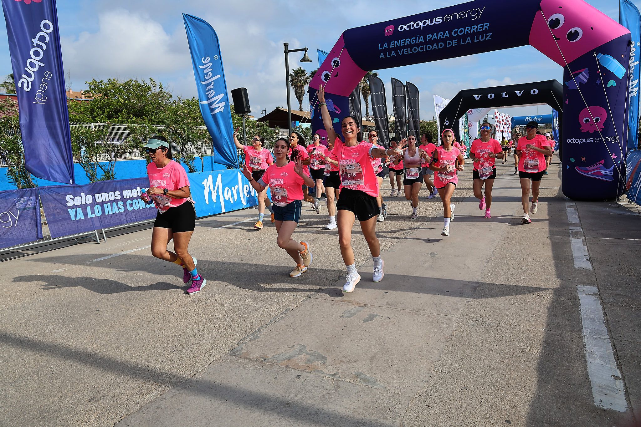 Las mejores fotos de la Carrera de la Mujer de Valencia 2026.0650