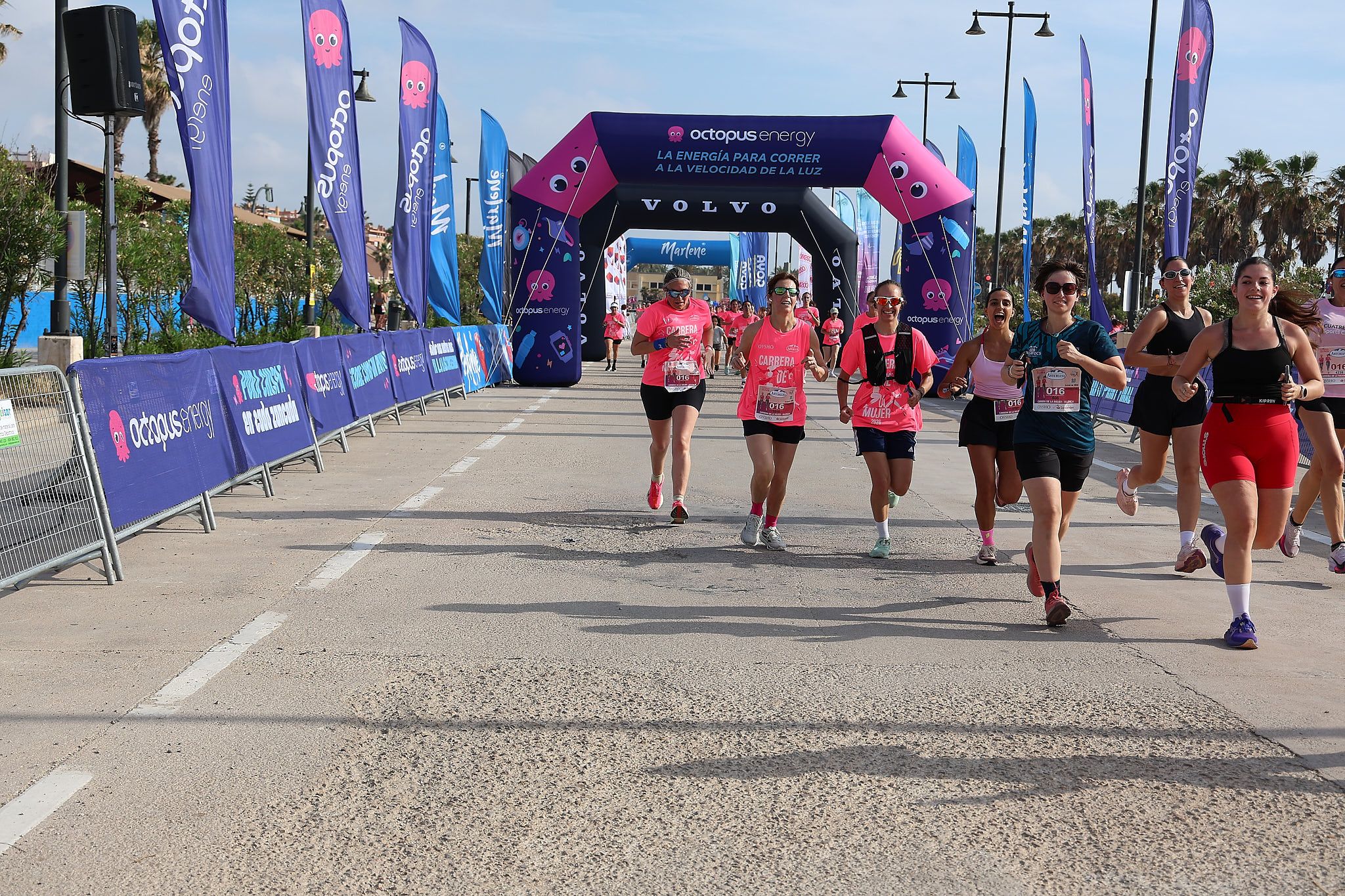 Las mejores fotos de la Carrera de la Mujer de Valencia 2026.0455