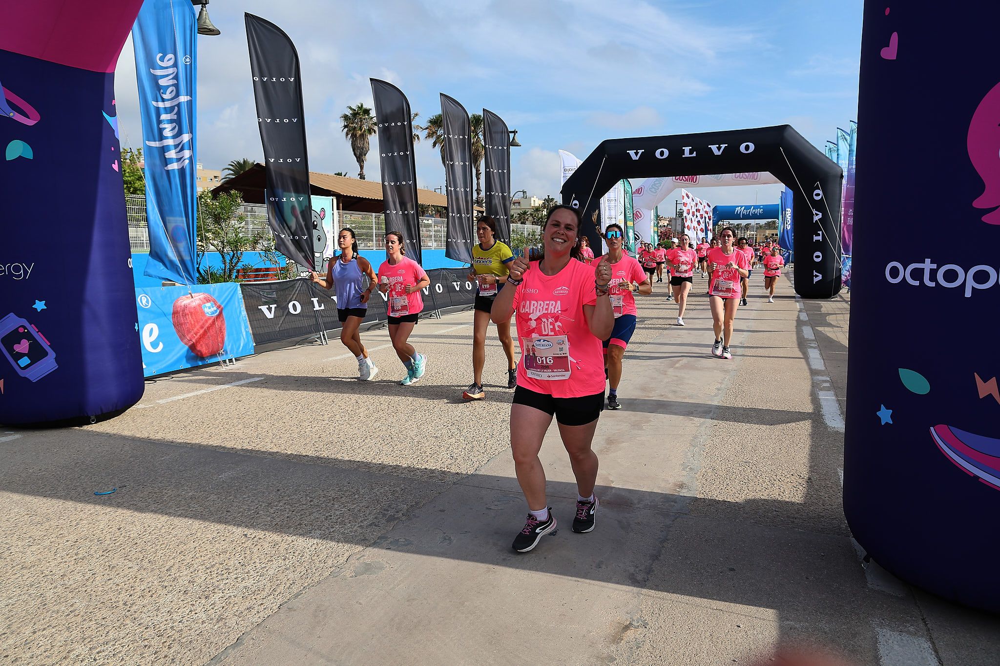 Las mejores fotos de la Carrera de la Mujer de Valencia 2026.0653