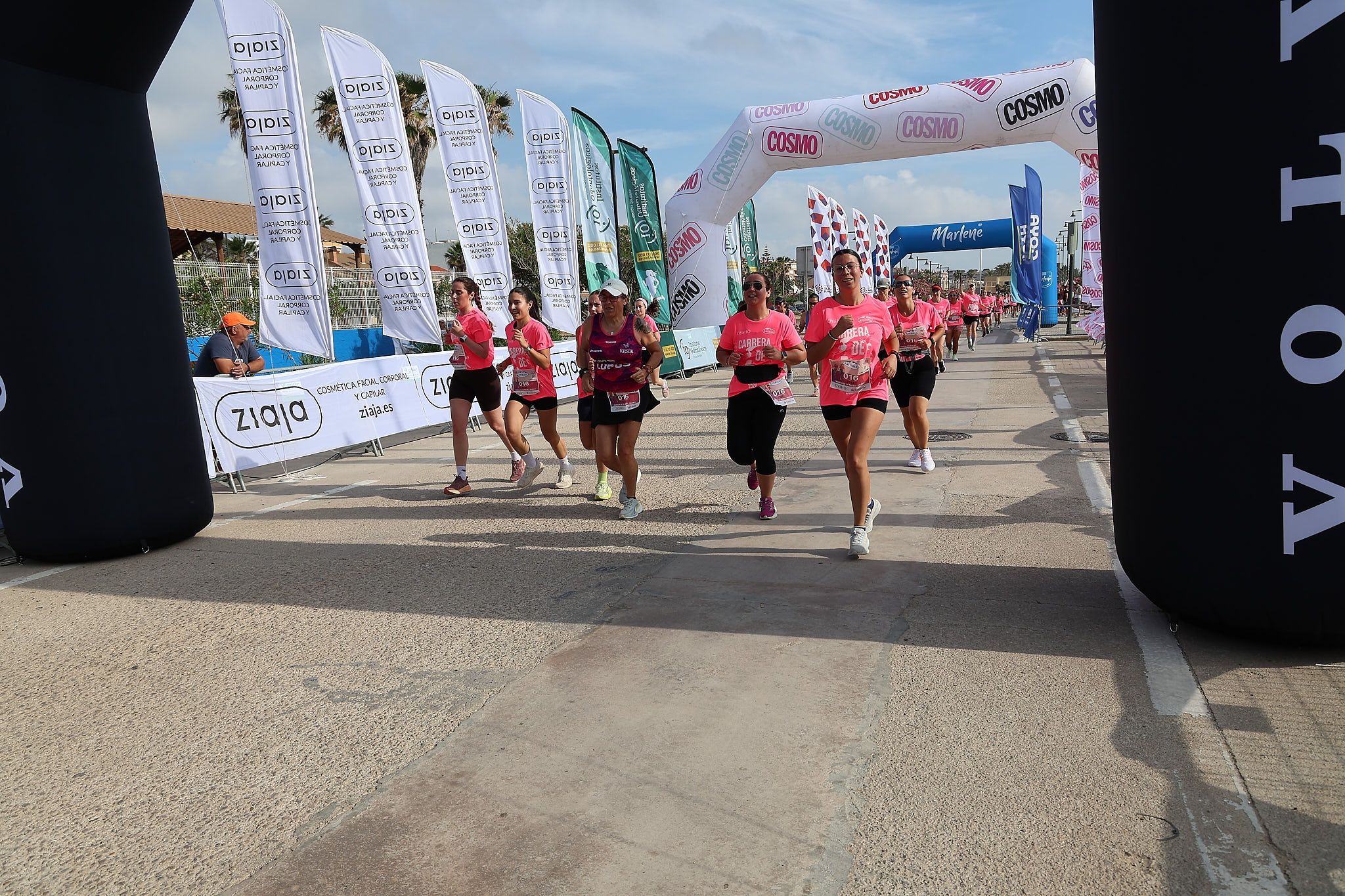 Las mejores fotos de la Carrera de la Mujer de Valencia 2026.0668