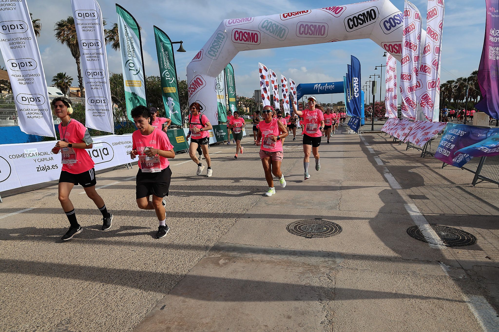 Las mejores fotos de la Carrera de la Mujer de Valencia 2026.0673