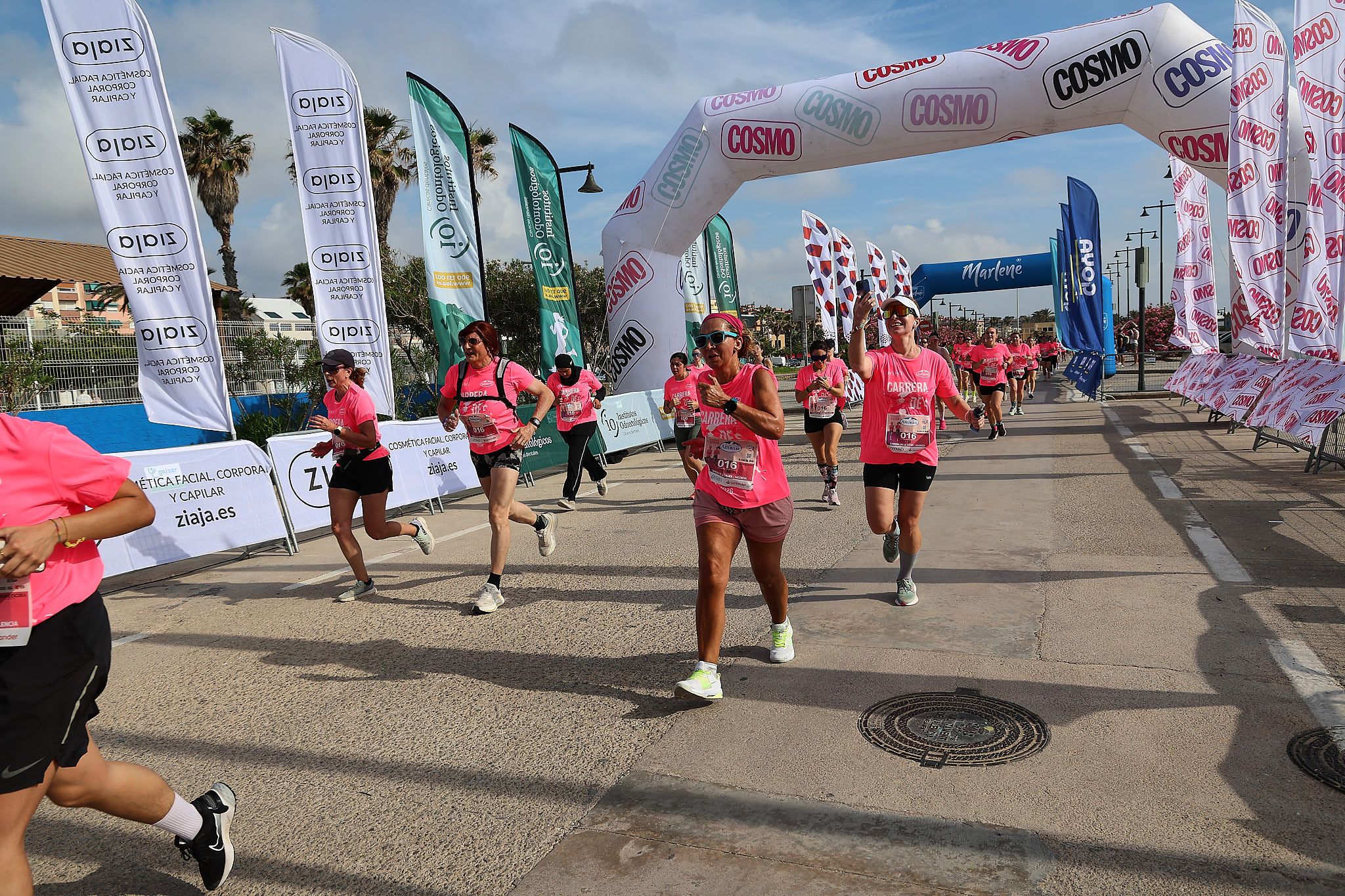 Las mejores fotos de la Carrera de la Mujer de Valencia 2026.0674