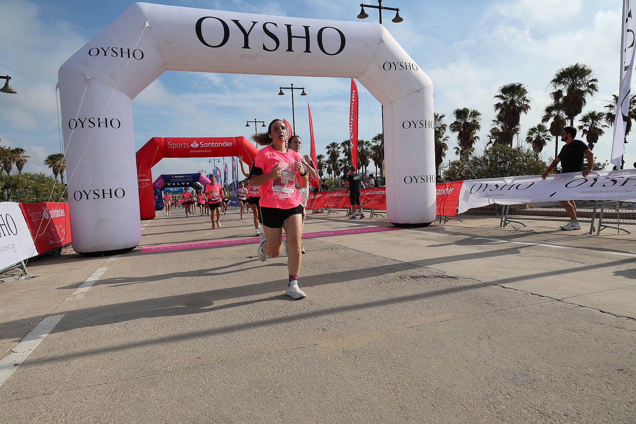 Las mejores fotos de la Carrera de la Mujer de Valencia 2026.0494