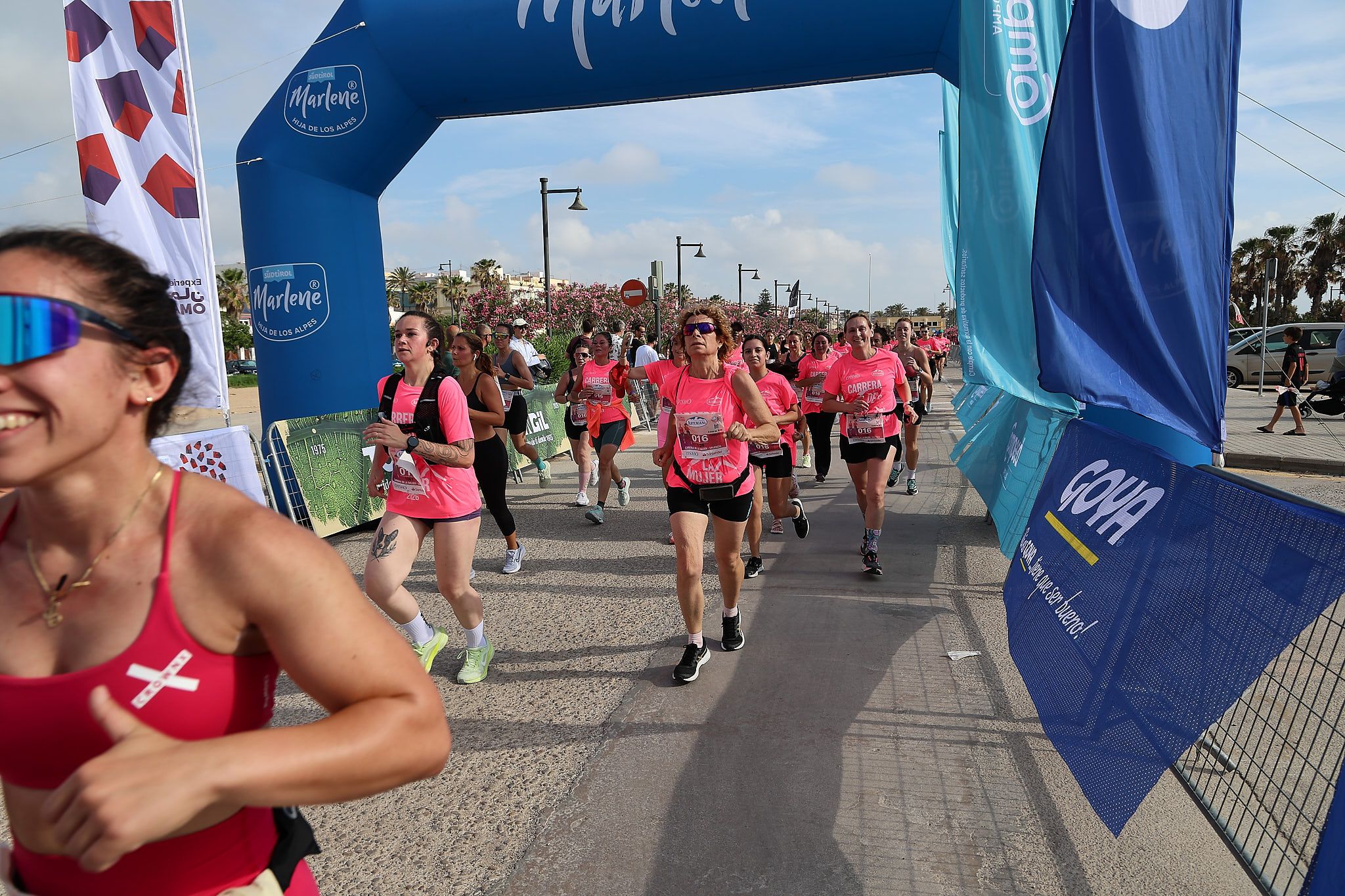 Las mejores fotos de la Carrera de la Mujer de Valencia 2026.0705