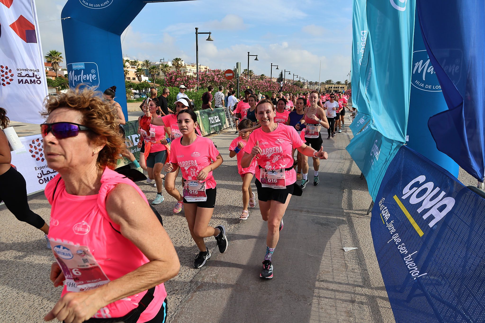 Las mejores fotos de la Carrera de la Mujer de Valencia 2026.0706