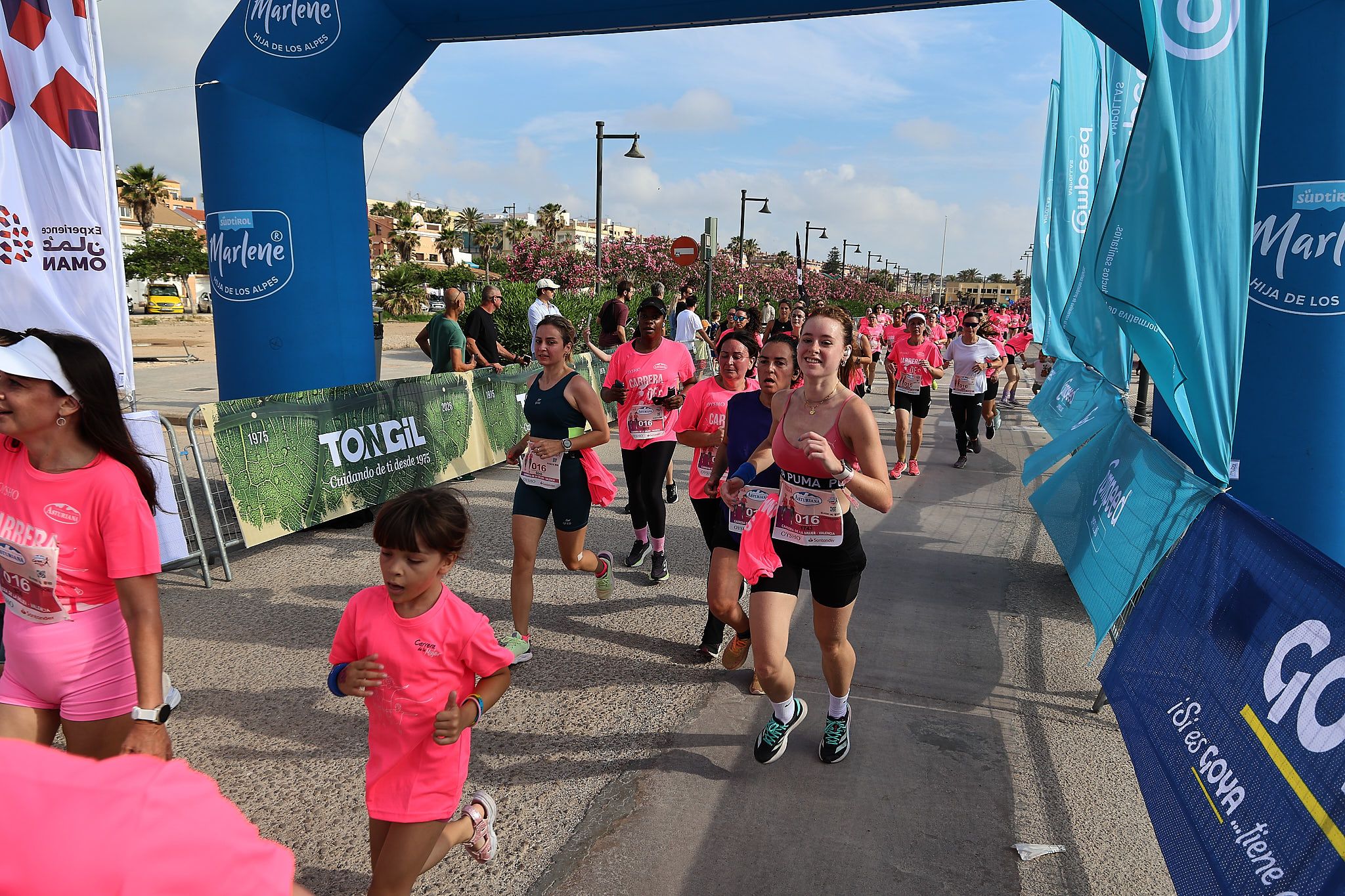 Las mejores fotos de la Carrera de la Mujer de Valencia 2026.0707
