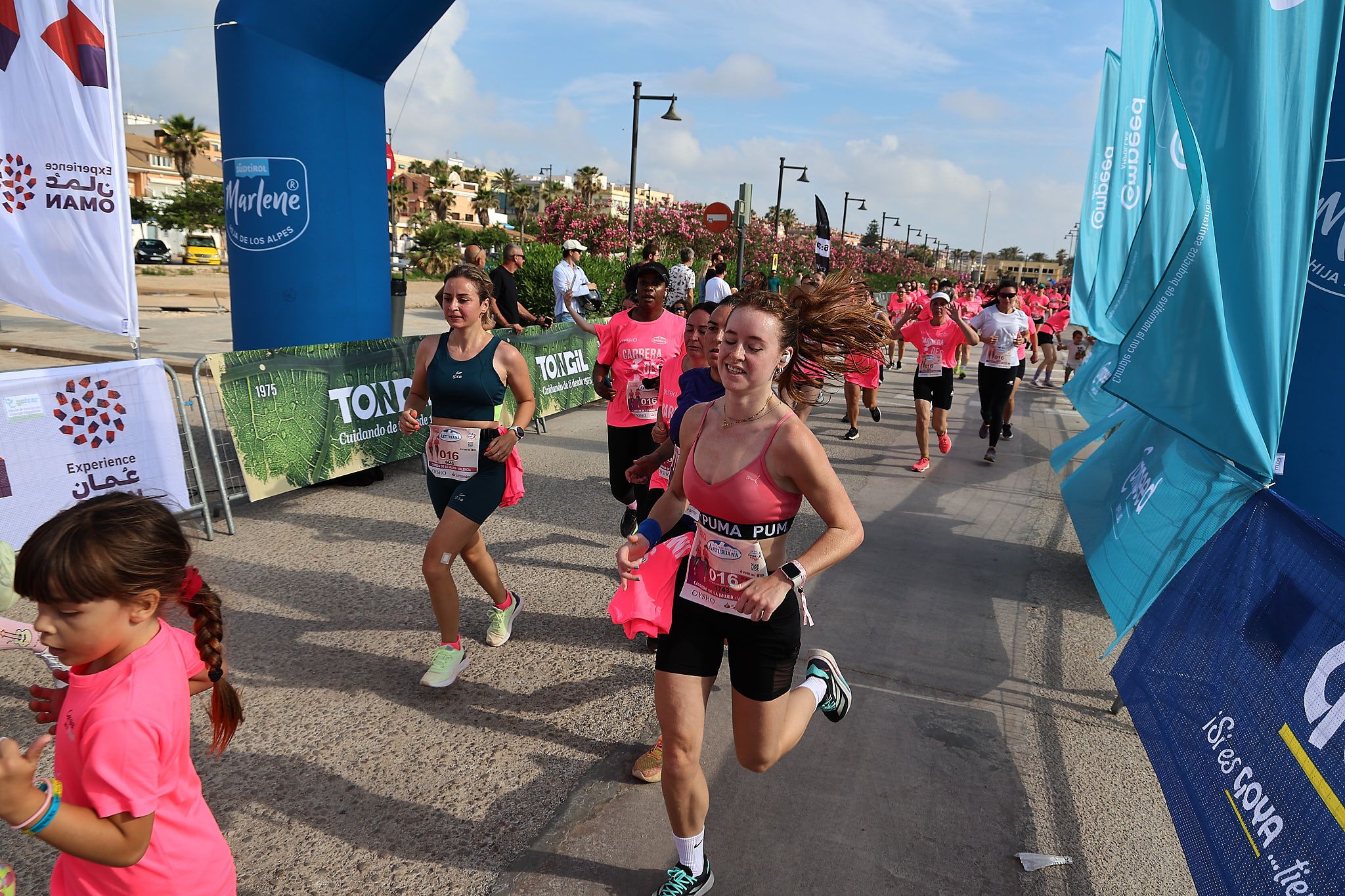 Las mejores fotos de la Carrera de la Mujer de Valencia 2026.0708