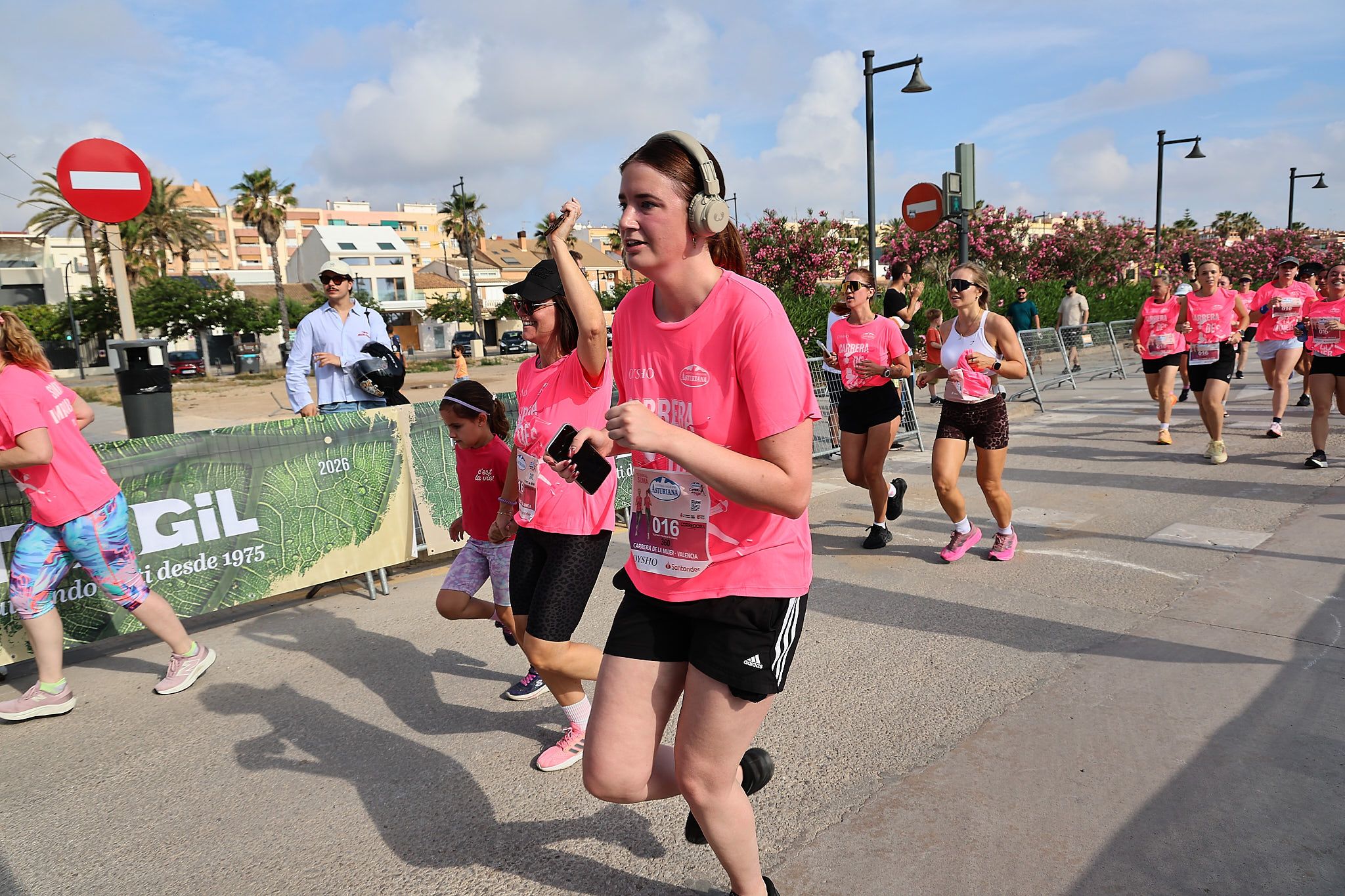 Las mejores fotos de la Carrera de la Mujer de Valencia 2026.0717