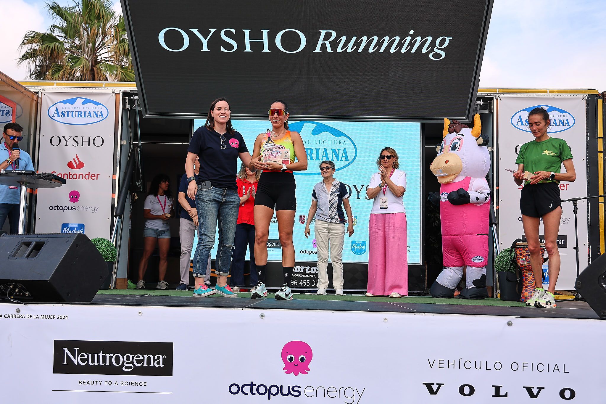 Las mejores fotos de la Carrera de la Mujer de Valencia 2026.0930