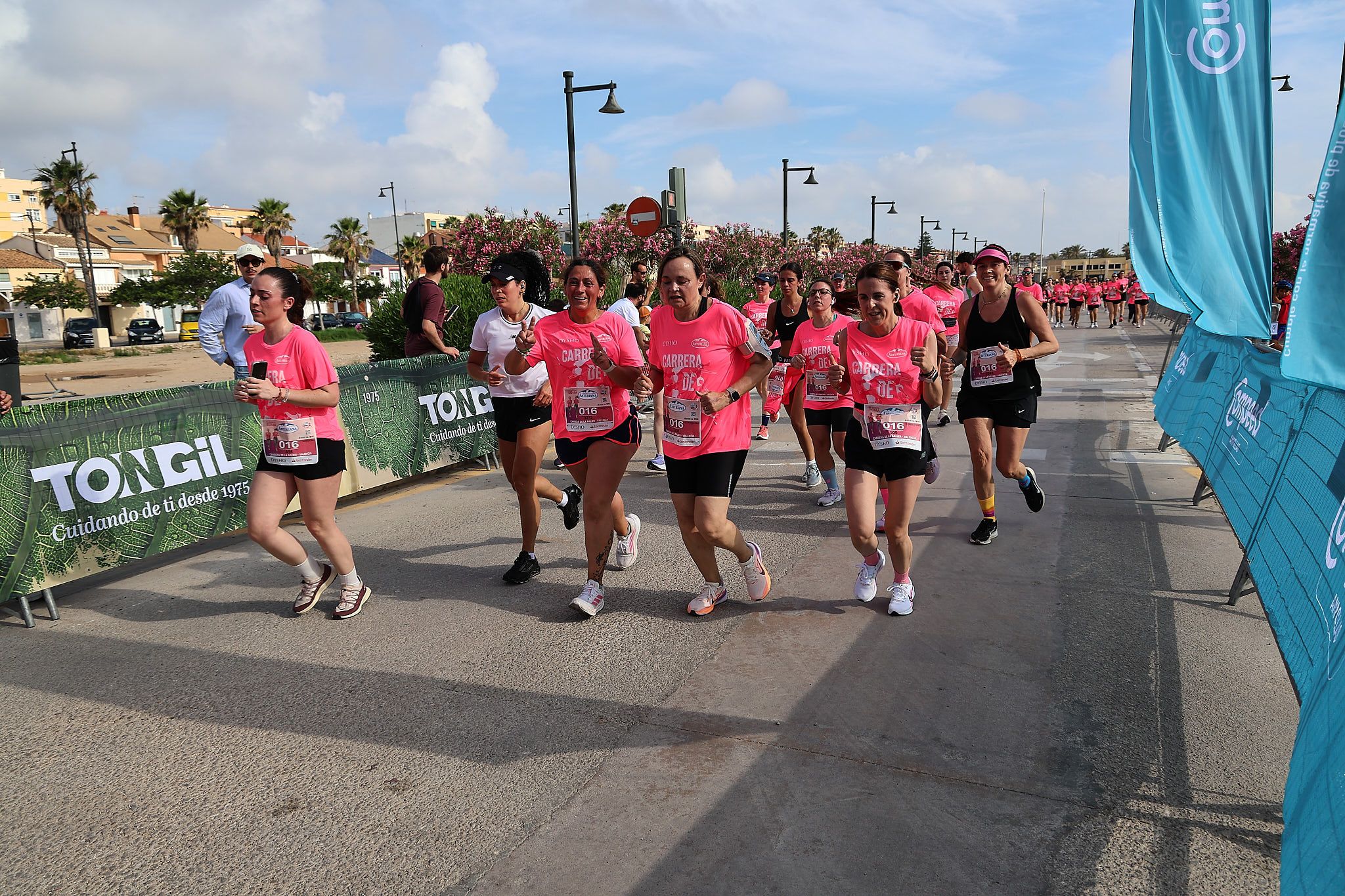 Las mejores fotos de la Carrera de la Mujer de Valencia 2026.0724
