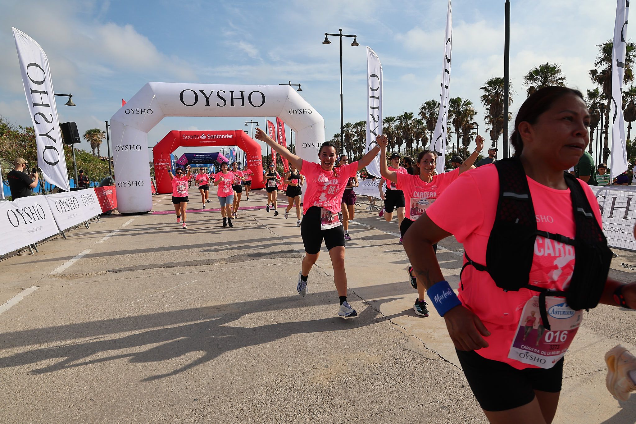 Las mejores fotos de la Carrera de la Mujer de Valencia 2026.0522