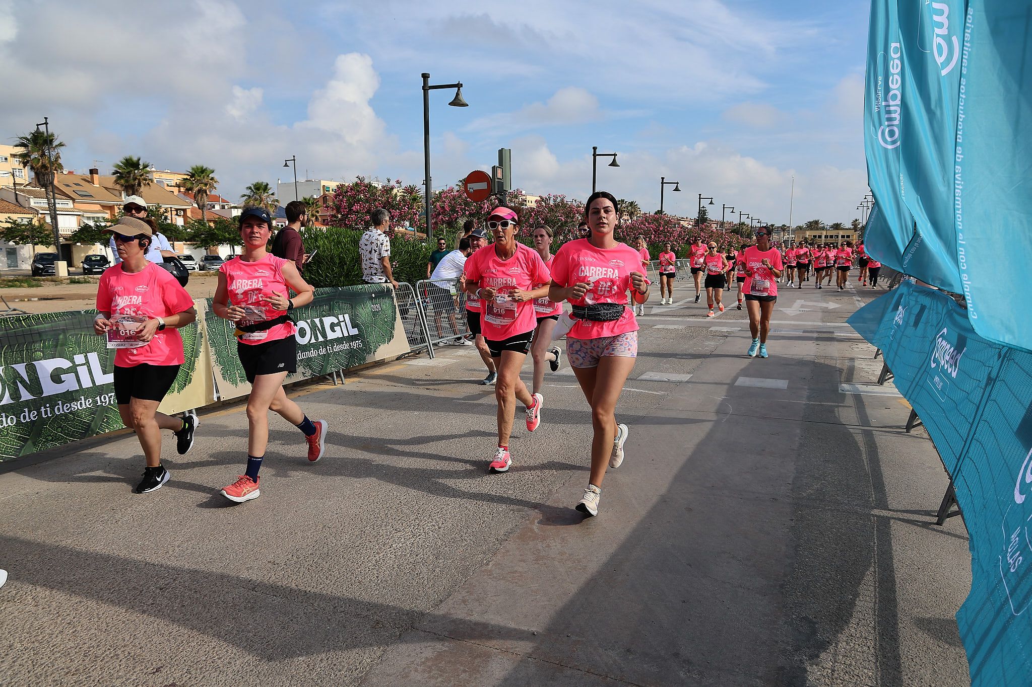 Las mejores fotos de la Carrera de la Mujer de Valencia 2026.0726