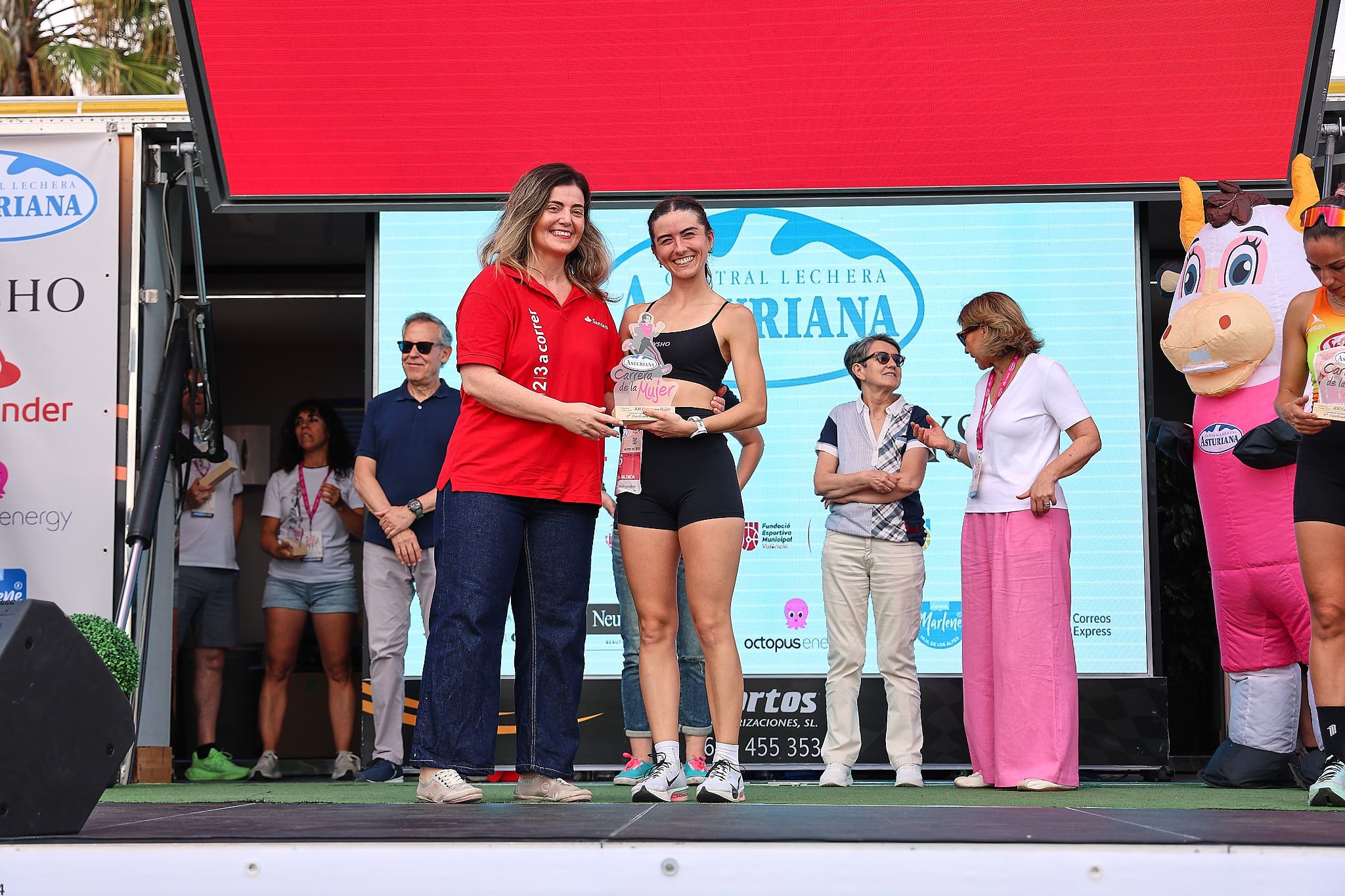 Las mejores fotos de la Carrera de la Mujer de Valencia 2026.0938
