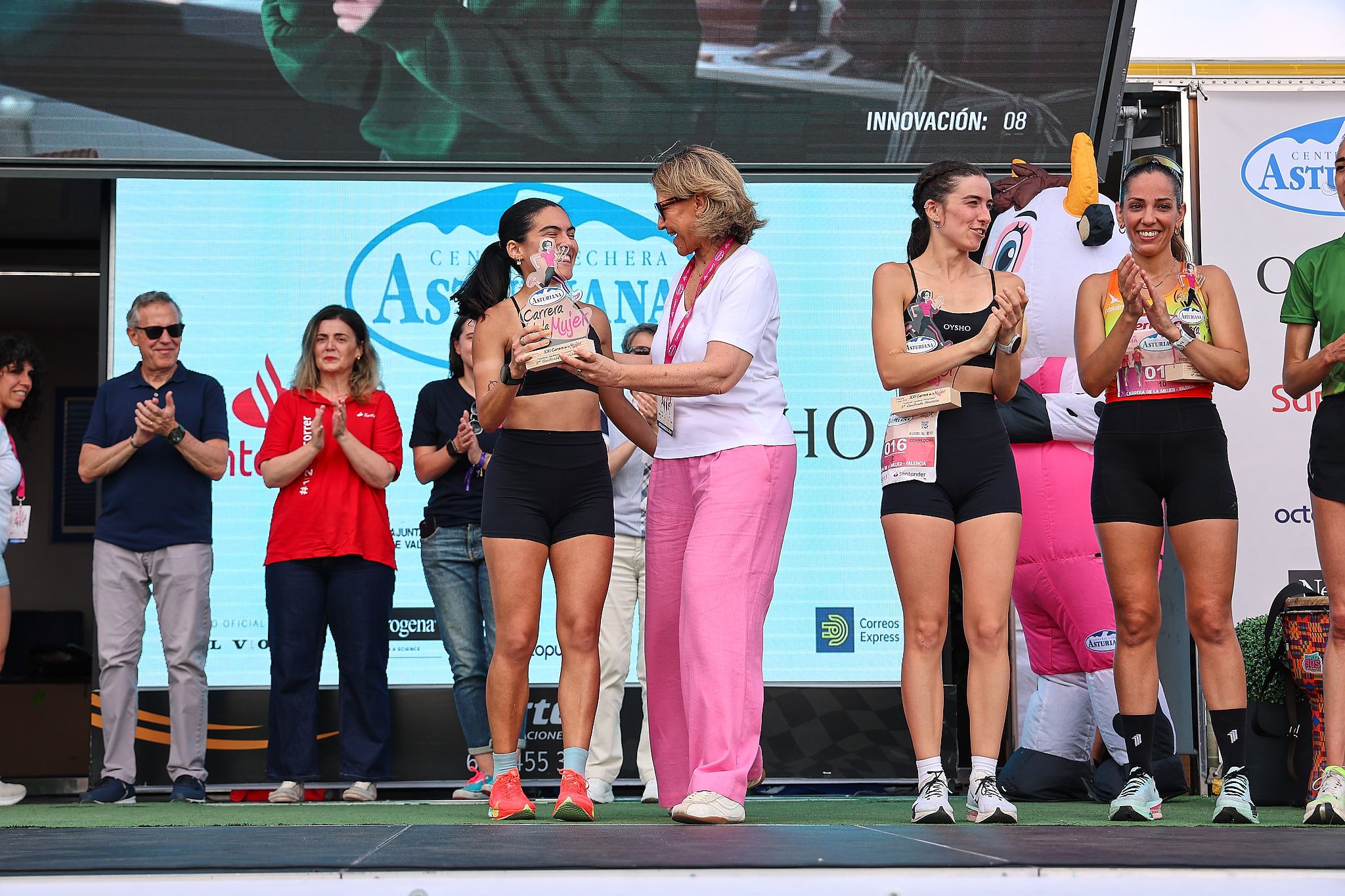 Las mejores fotos de la Carrera de la Mujer de Valencia 2026.0942