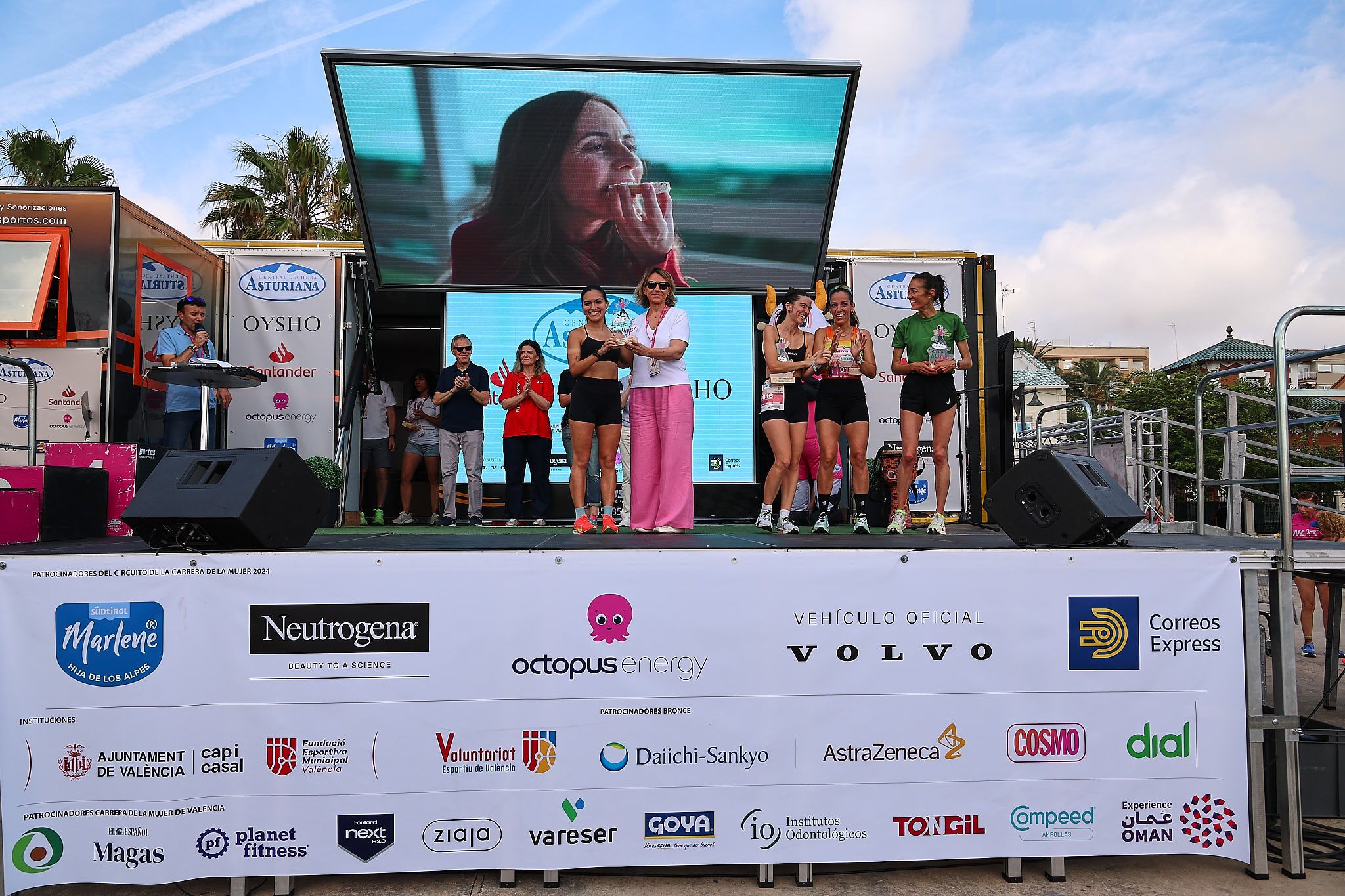Las mejores fotos de la Carrera de la Mujer de Valencia 2026.0945