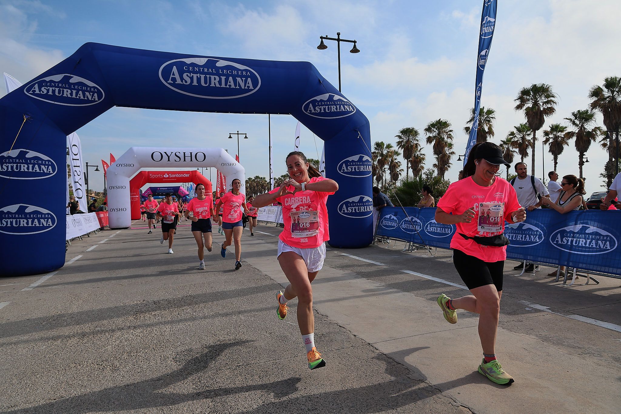 Las mejores fotos de la Carrera de la Mujer de Valencia 2026.0536