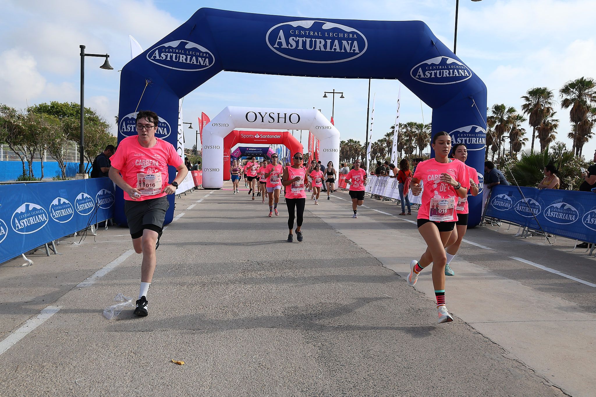 Las mejores fotos de la Carrera de la Mujer de Valencia 2026.0540
