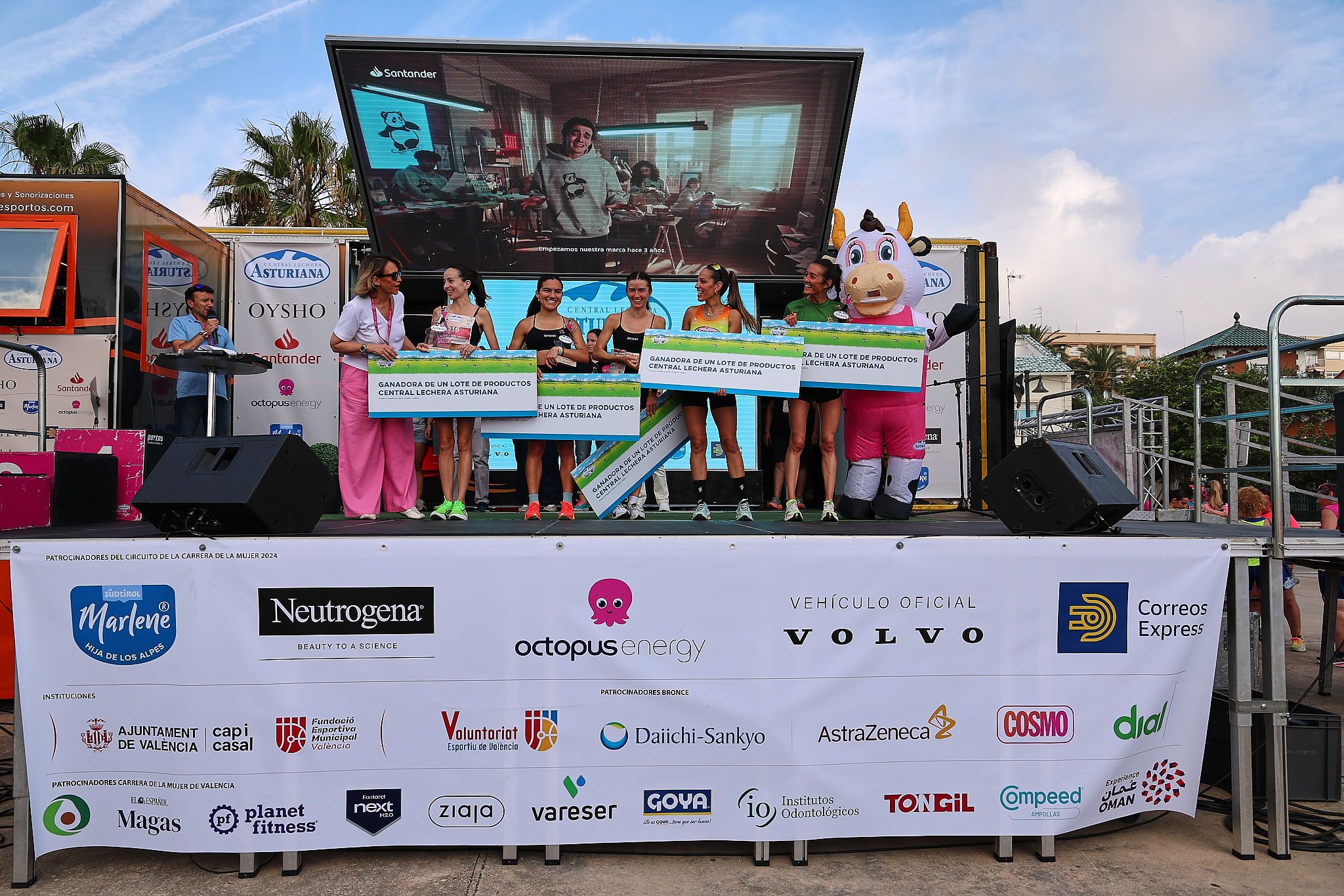 Las mejores fotos de la Carrera de la Mujer de Valencia 2026.0970