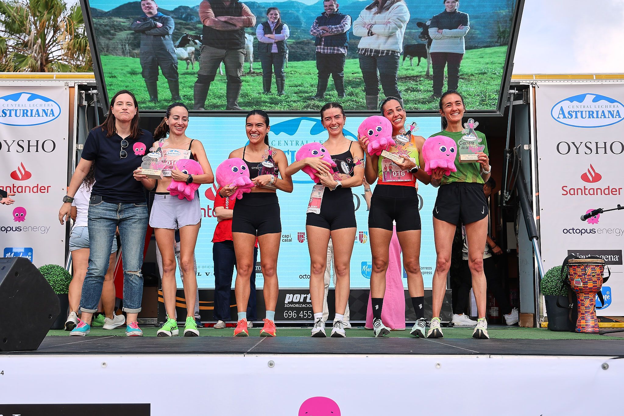 Las mejores fotos de la Carrera de la Mujer de Valencia 2026.0979