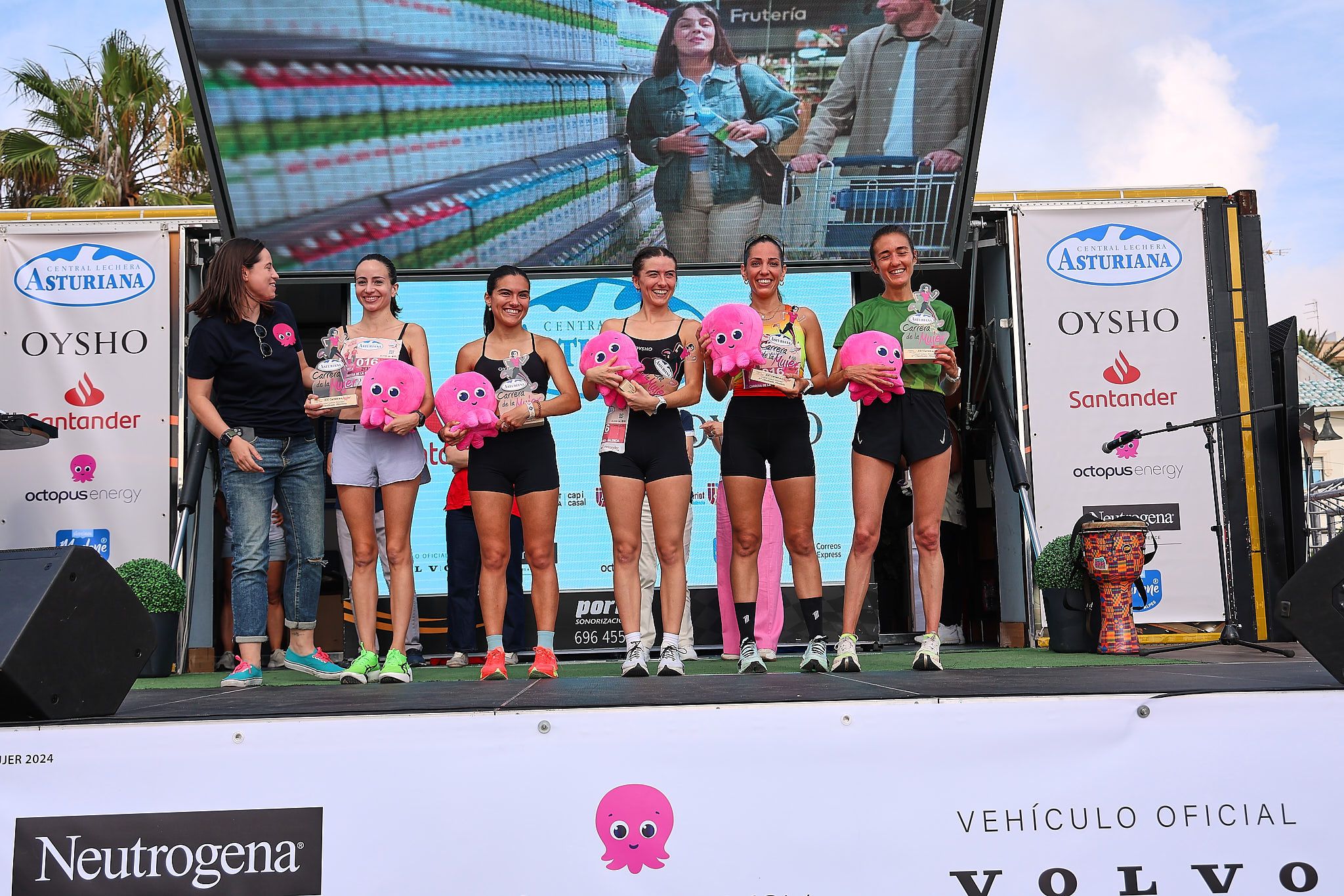 Las mejores fotos de la Carrera de la Mujer de Valencia 2026.0982