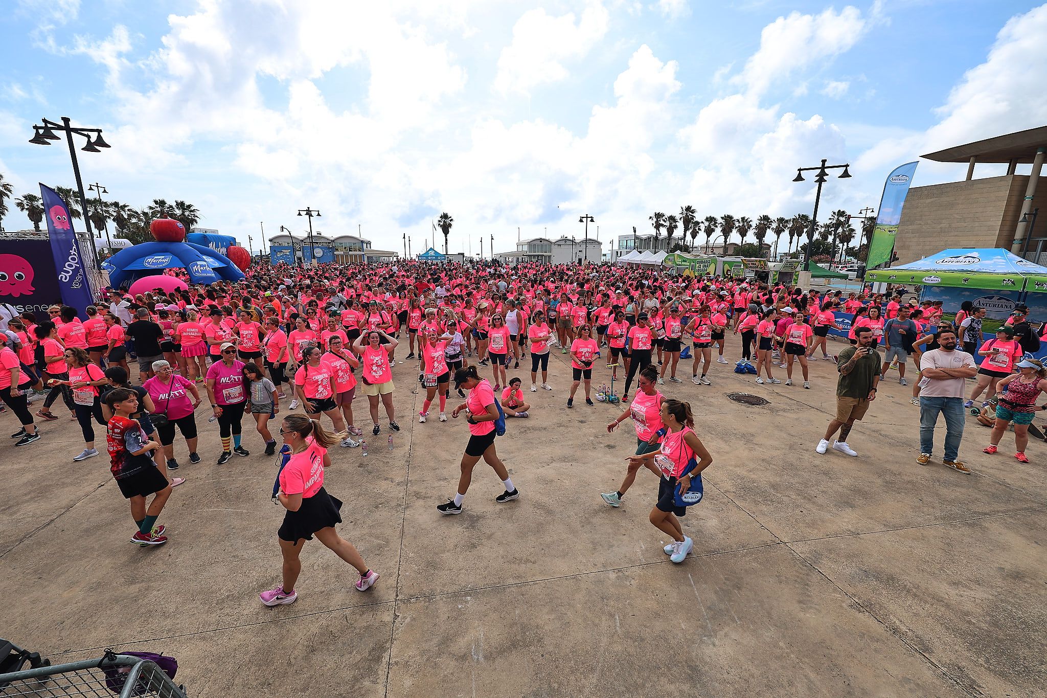 Las mejores fotos de la Carrera de la Mujer de Valencia 2026.1085
