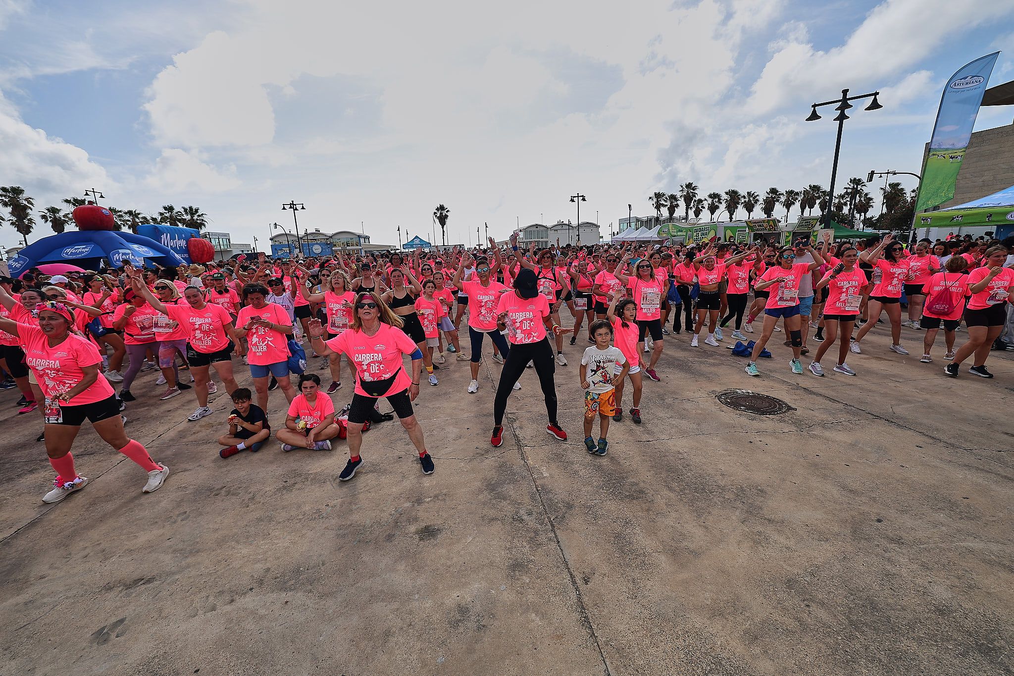 Las mejores fotos de la Carrera de la Mujer de Valencia 2026.1102