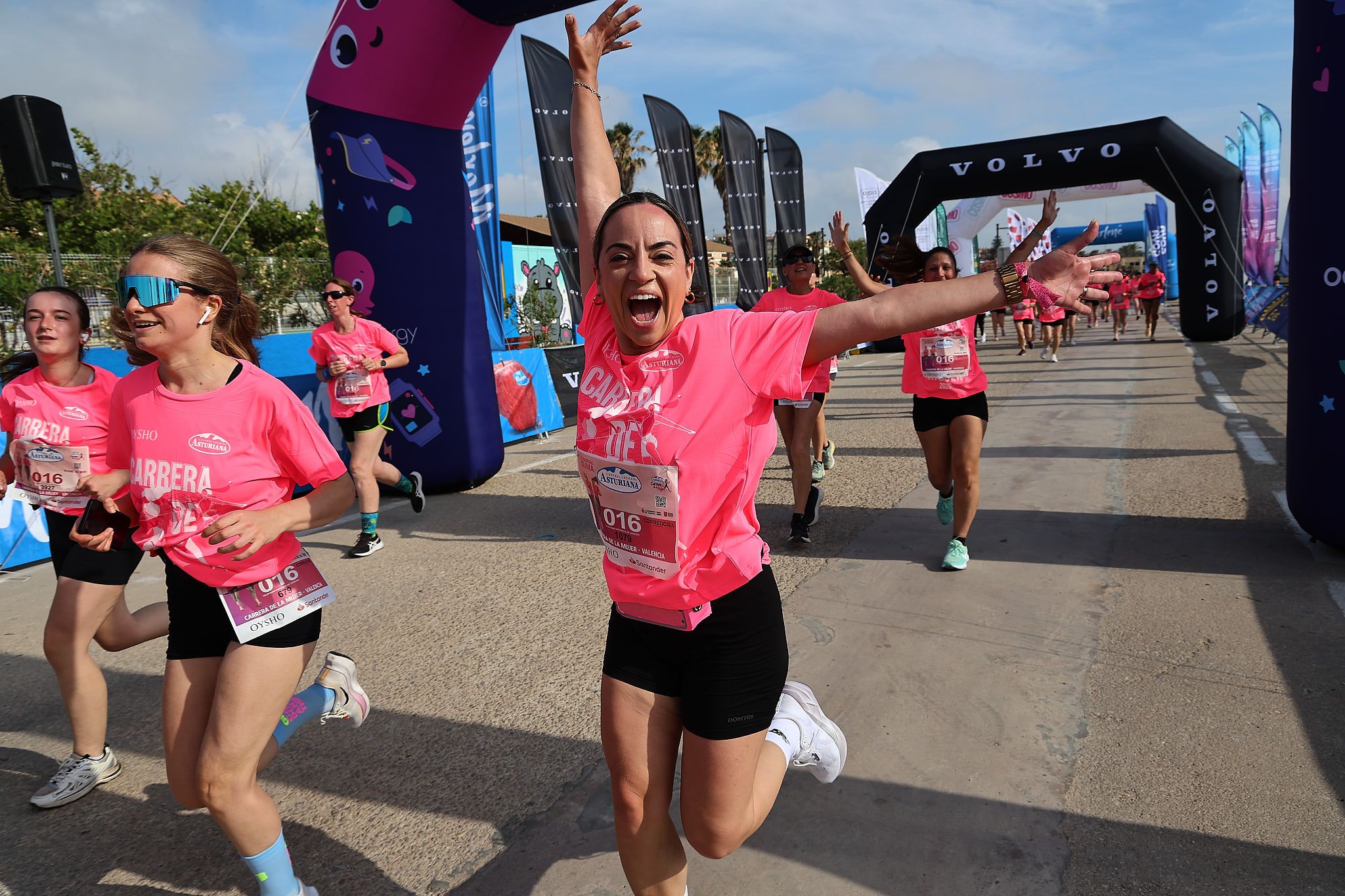 Las mejores fotos de la Carrera de la Mujer de Valencia 2026.0801