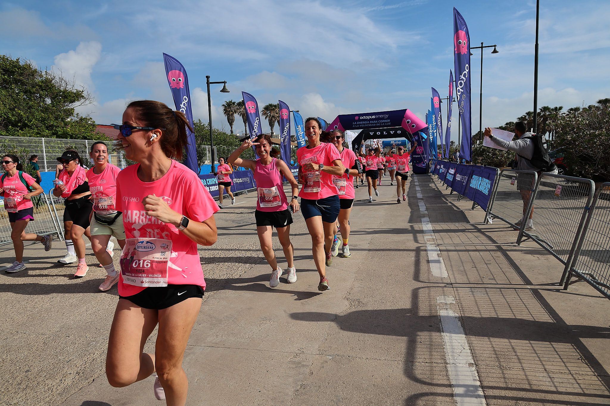 Las mejores fotos de la Carrera de la Mujer de Valencia 2026.0813