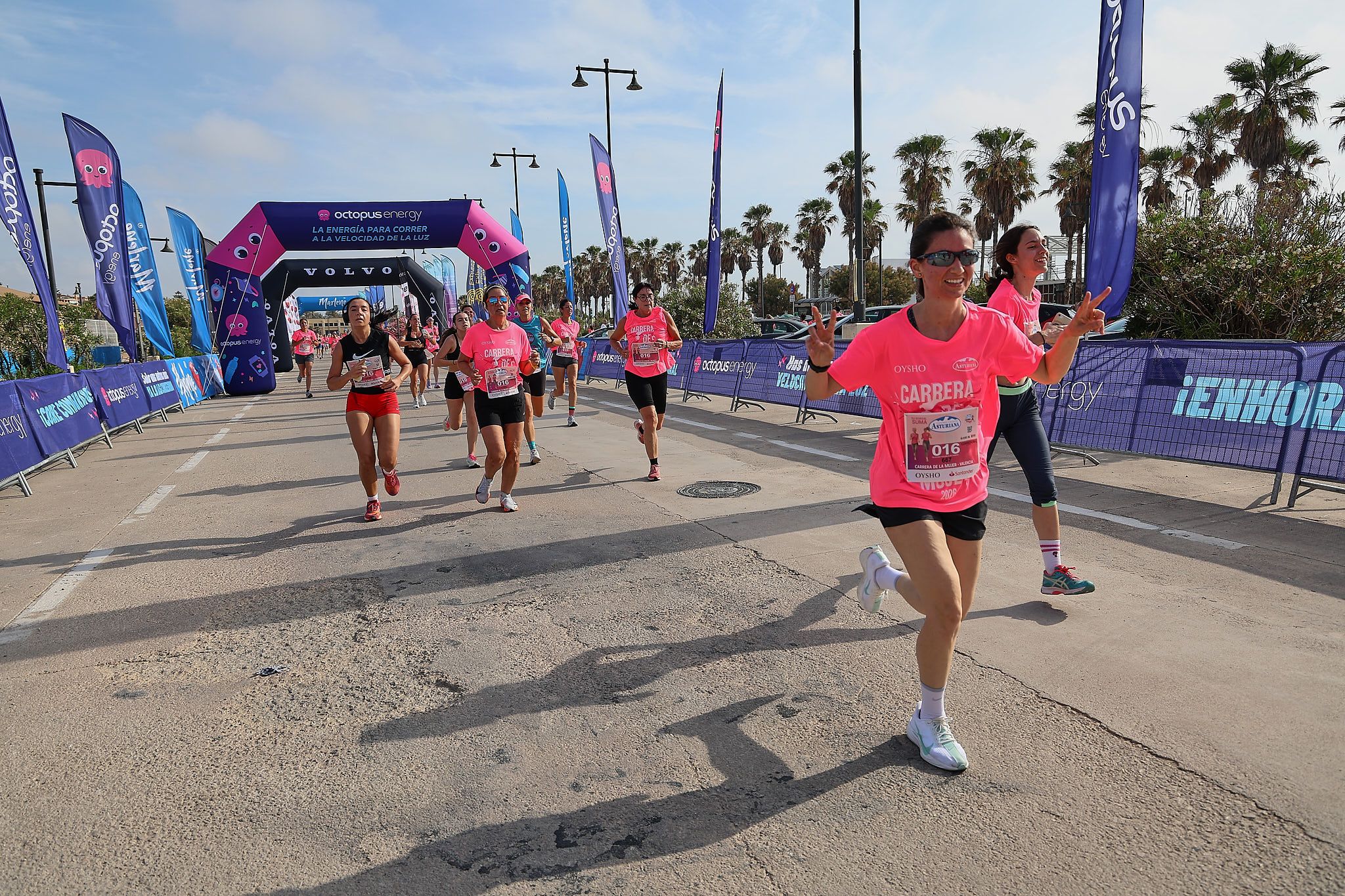 Las mejores fotos de la Carrera de la Mujer de Valencia 2026.0426