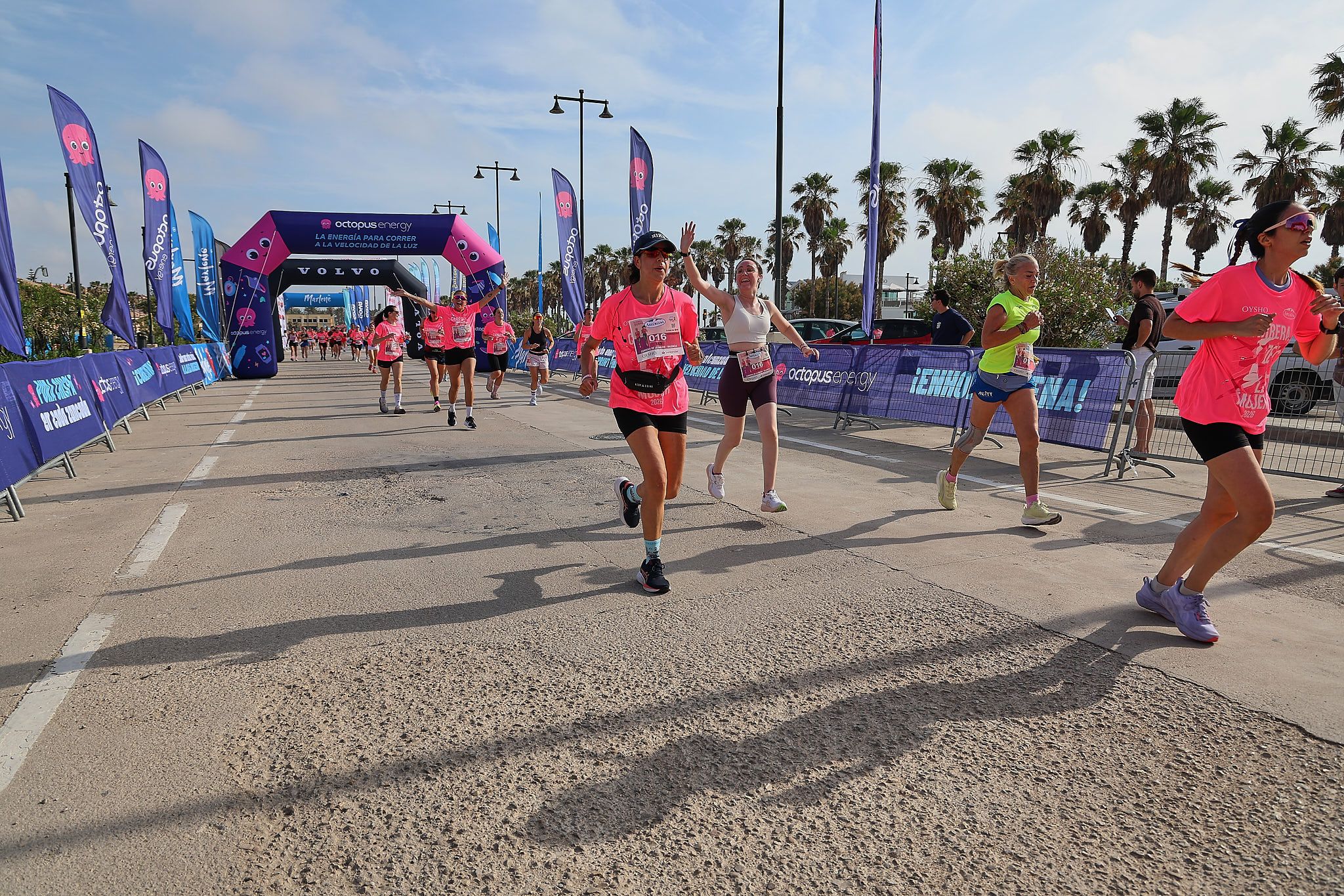 Las mejores fotos de la Carrera de la Mujer de Valencia 2026.0433
