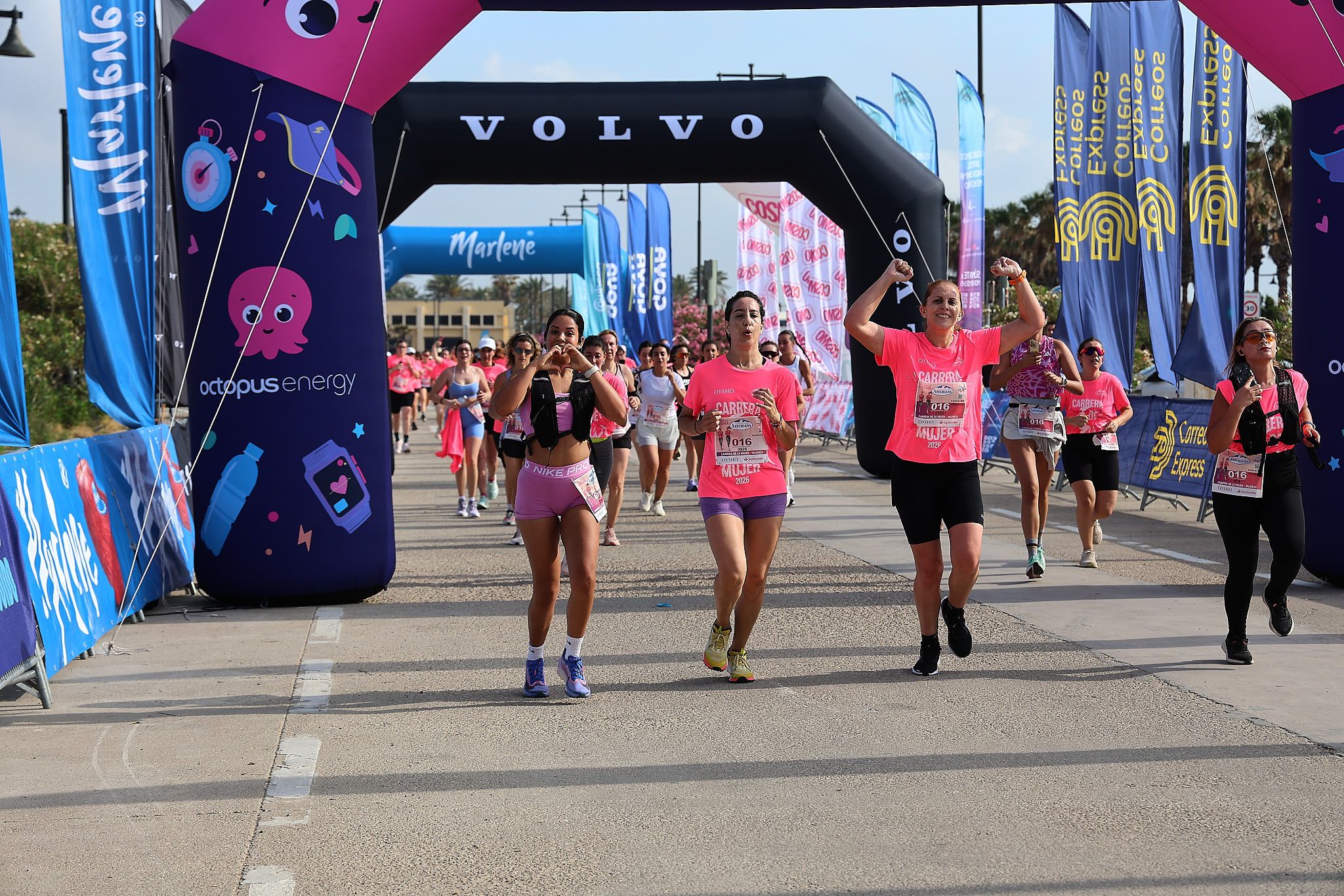 Las mejores fotos de la Carrera de la Mujer de Valencia 2026.0637