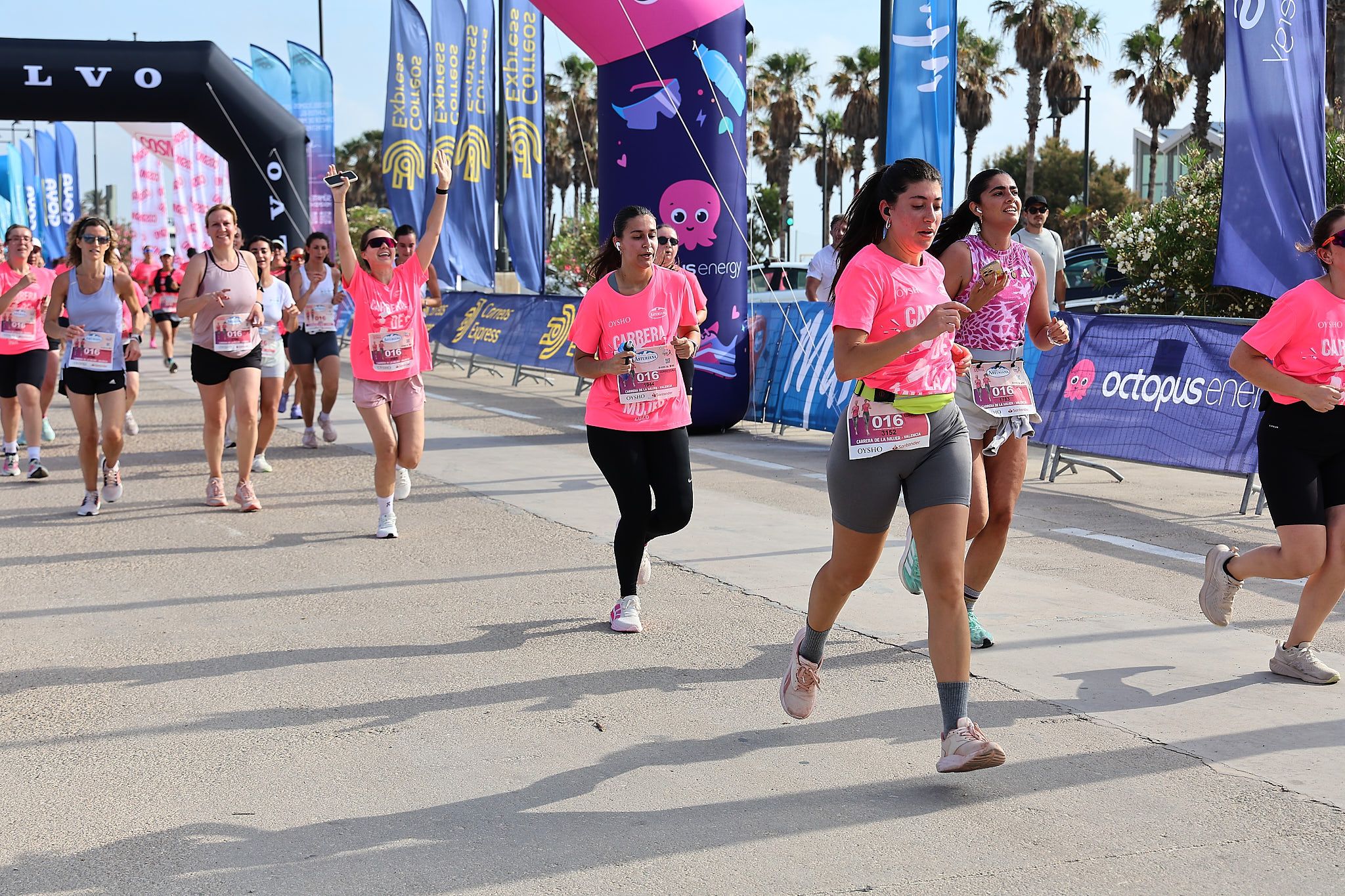Las mejores fotos de la Carrera de la Mujer de Valencia 2026.0642