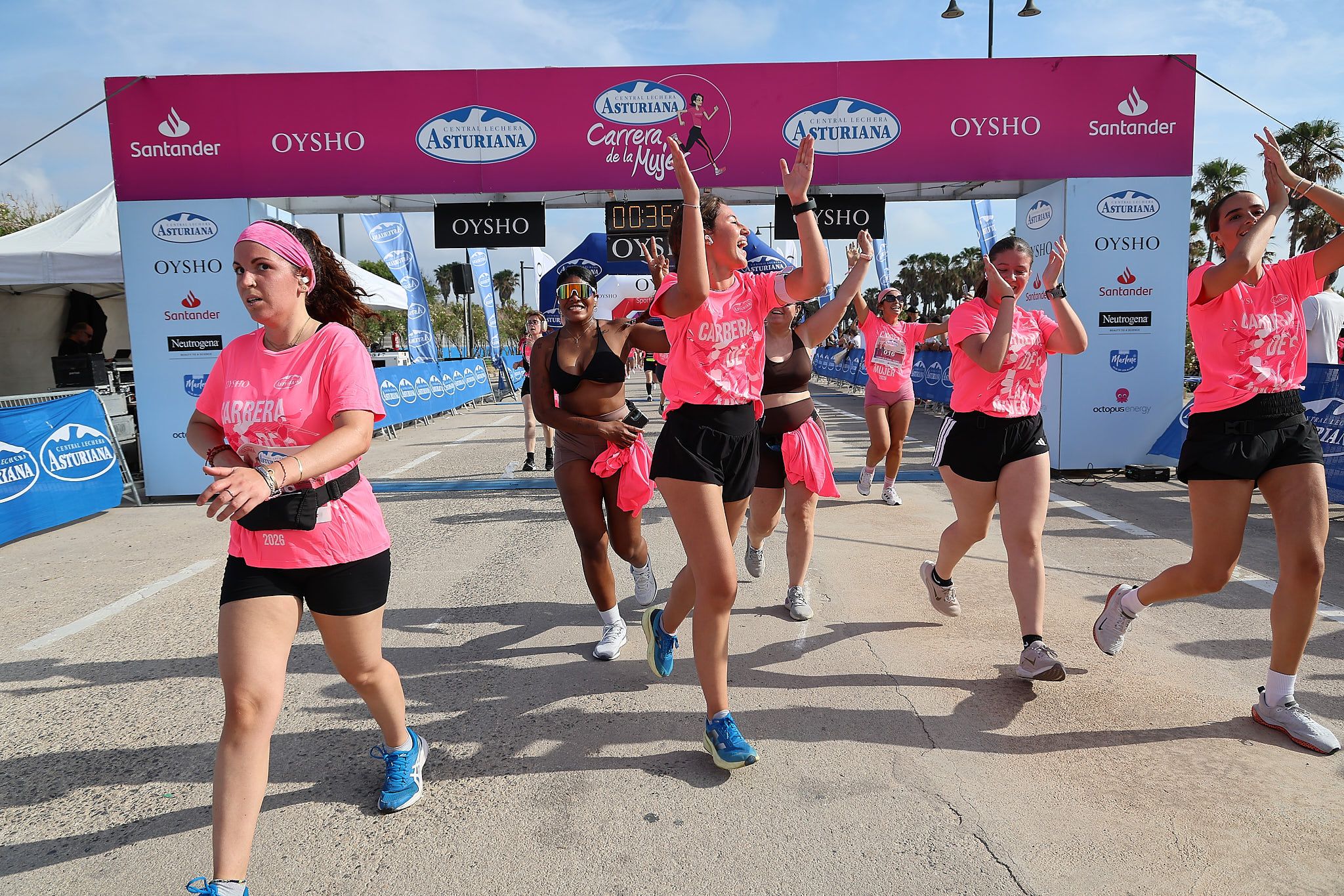 Las mejores fotos de la Carrera de la Mujer de Valencia 2026.0875