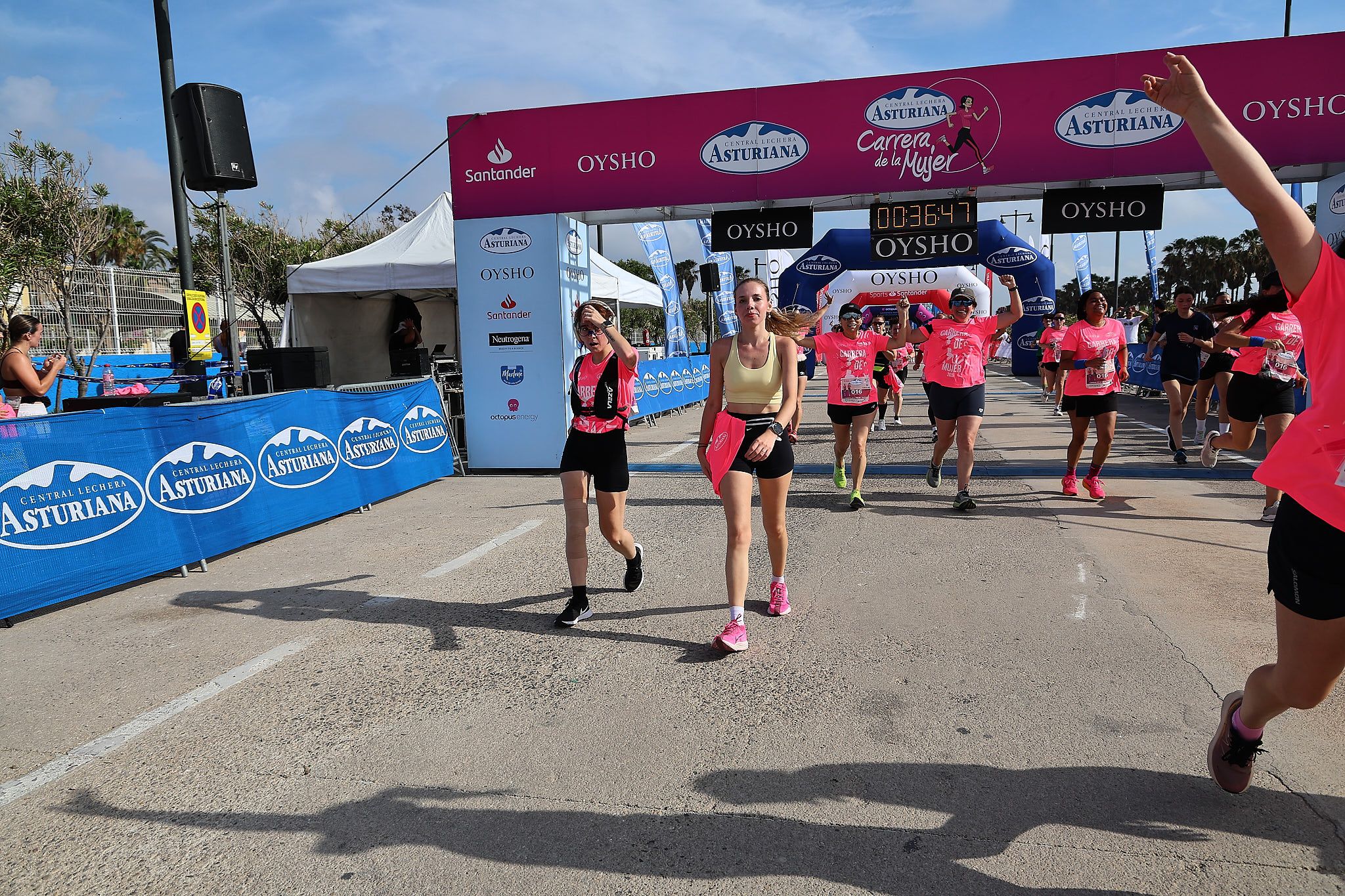 Las mejores fotos de la Carrera de la Mujer de Valencia 2026.0877