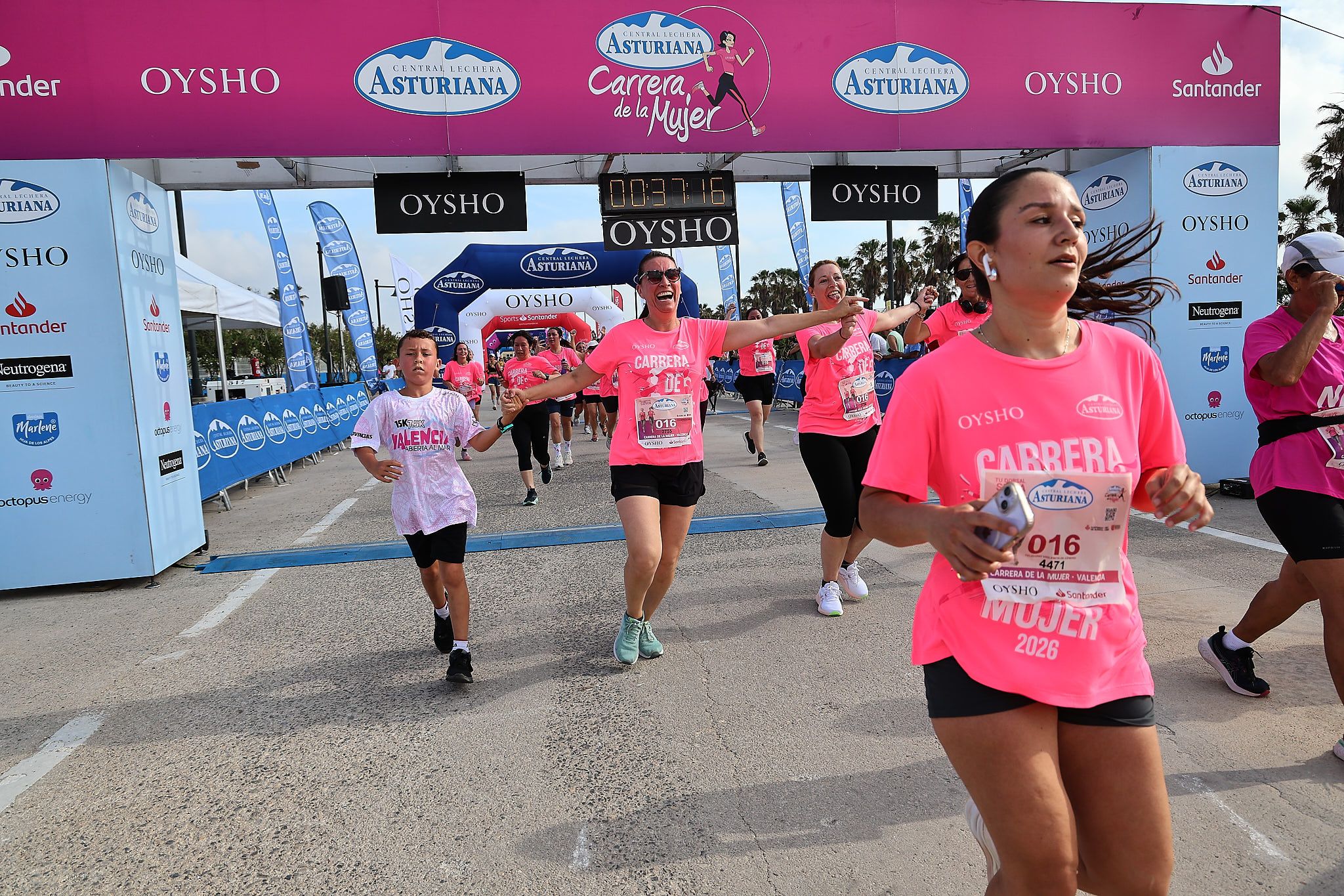 Las mejores fotos de la Carrera de la Mujer de Valencia 2026.0891