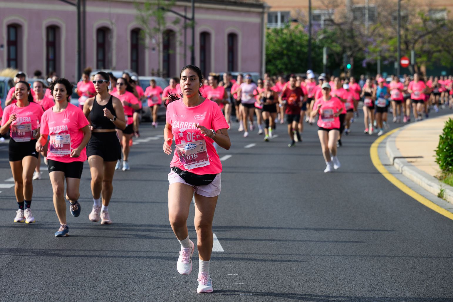 Más fotos de la Carrera de la Mujer de Valencia 2026. 85577
