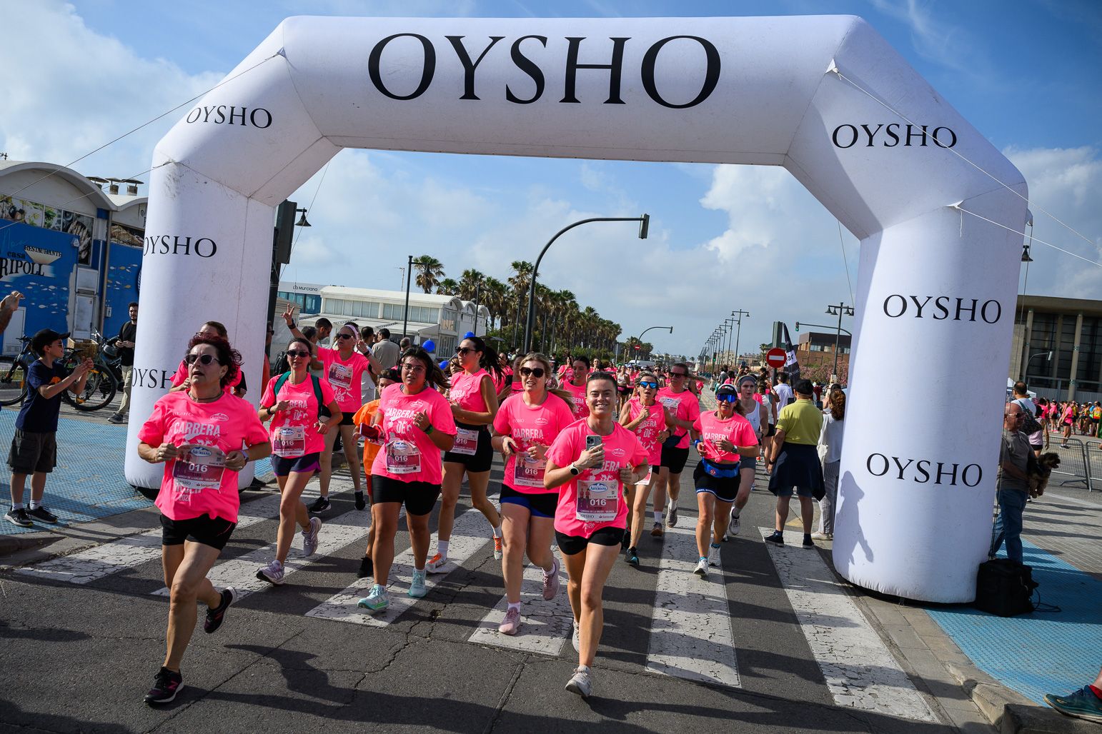 Más fotos de la Carrera de la Mujer de Valencia 2026. 85673
