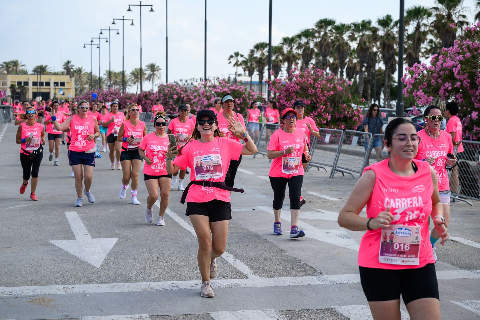 Más fotos de la Carrera de la Mujer de Valencia 2026. 85712