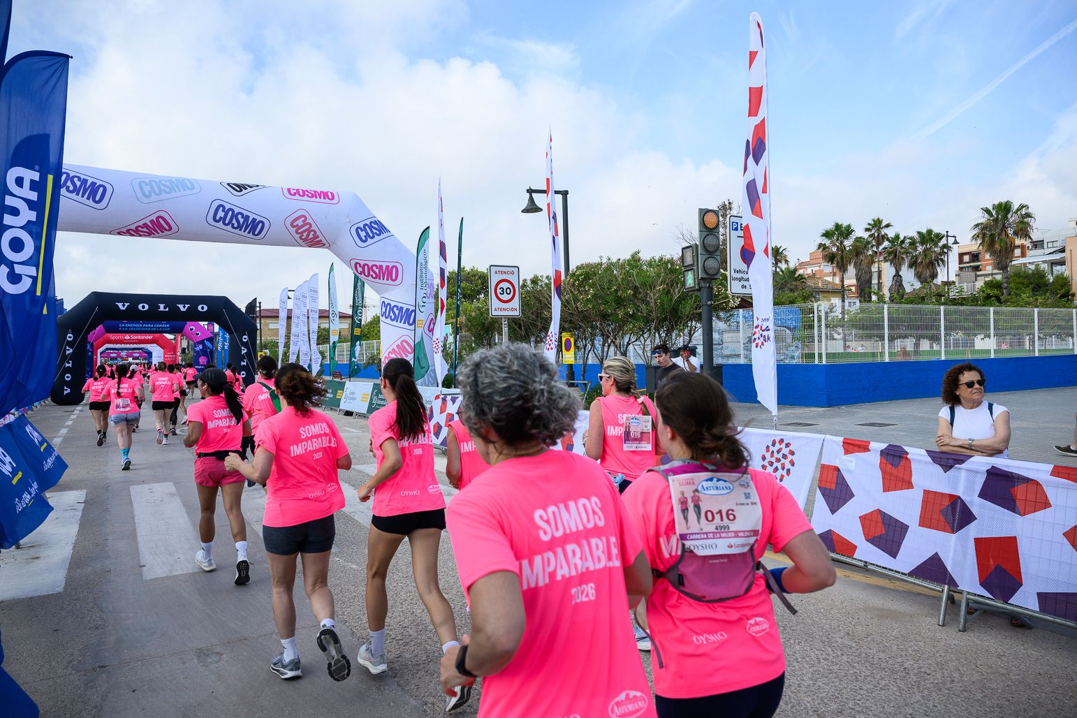 Más fotos de la Carrera de la Mujer de Valencia 2026. 85714