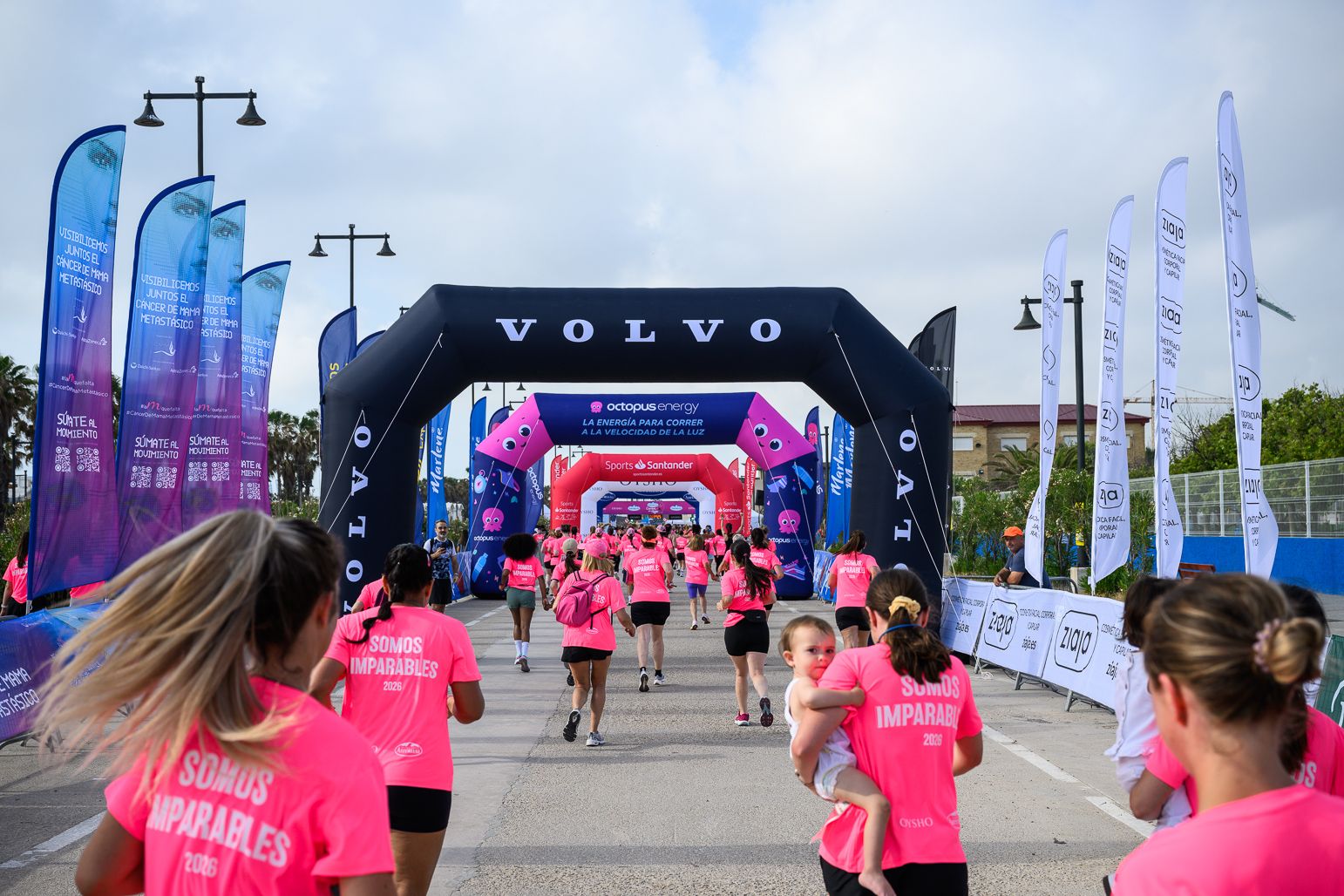 Más fotos de la Carrera de la Mujer de Valencia 2026. 85723